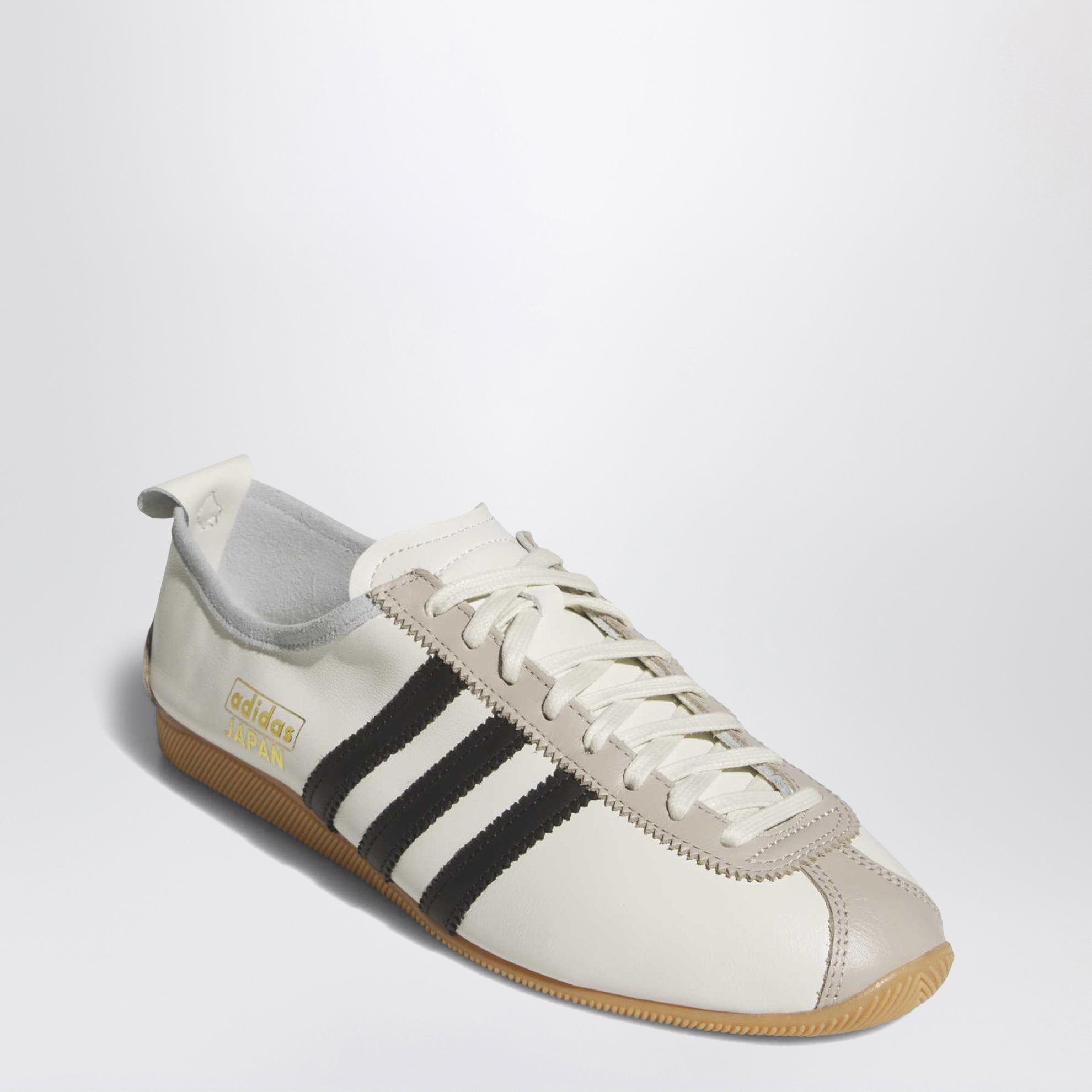 Japan Sneaker Off White / Core Black / Wonder Beige