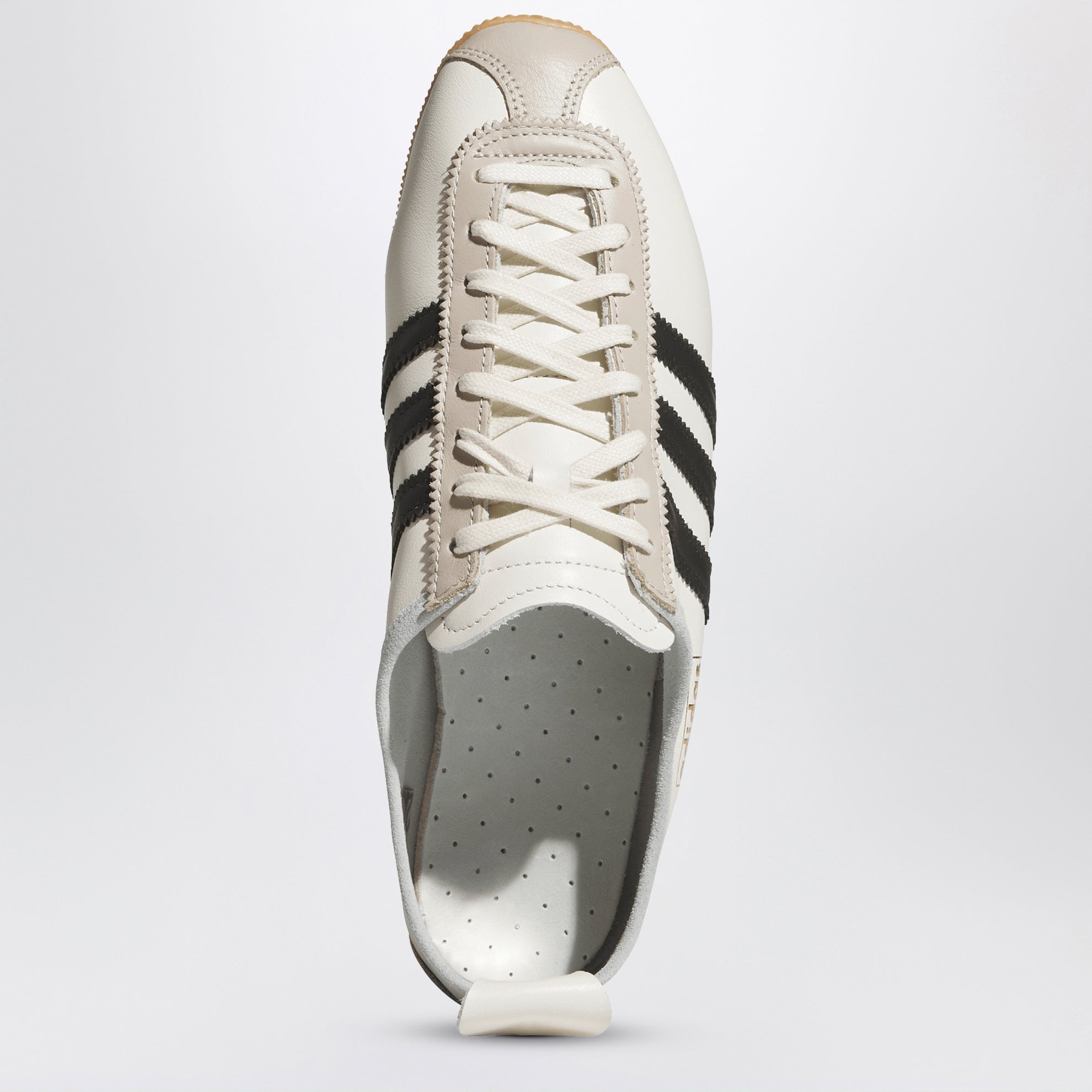 Sneaker Japan Off White / Core Black / Wonder Beige