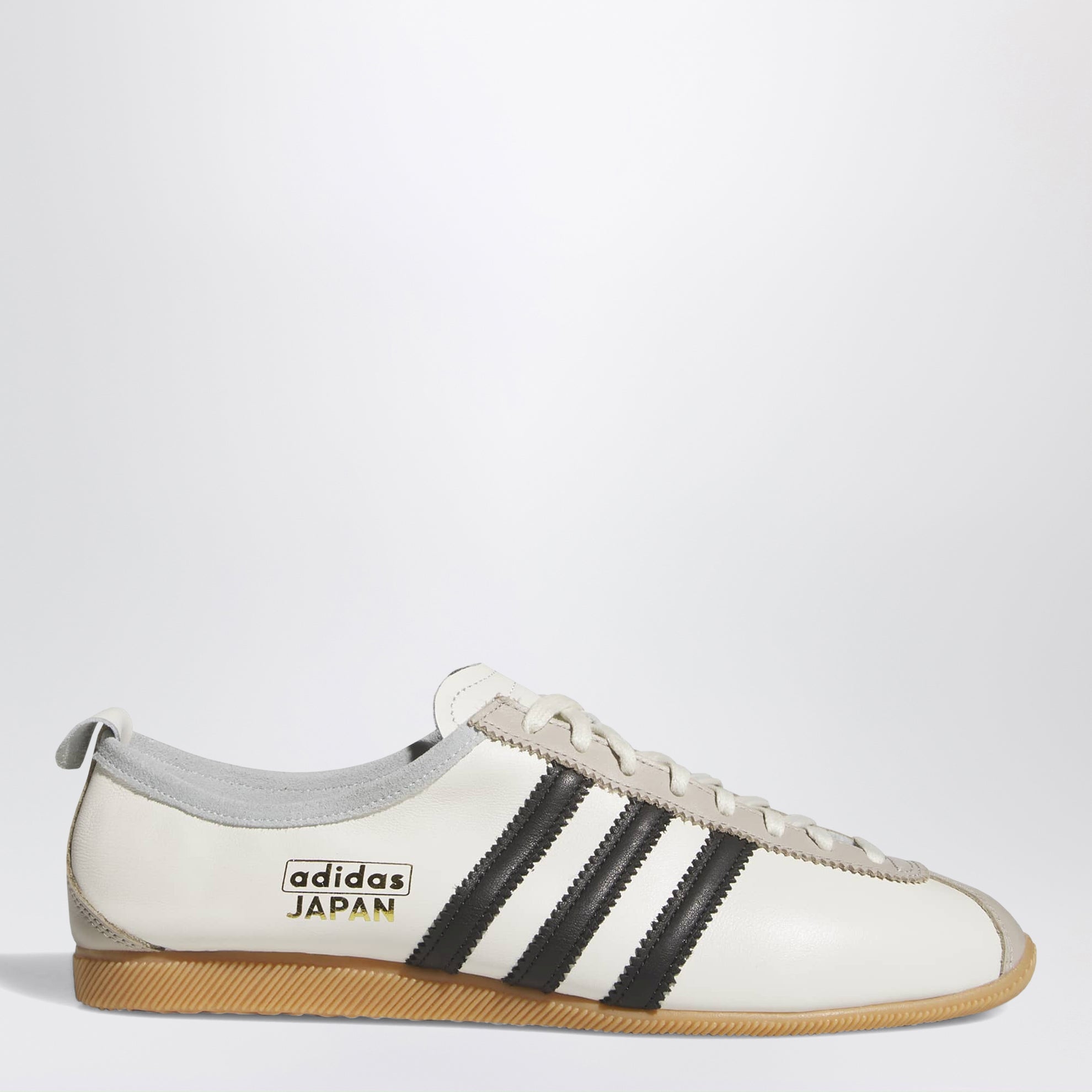 Sneaker Japan Off White/Core Black/Wonder Beige