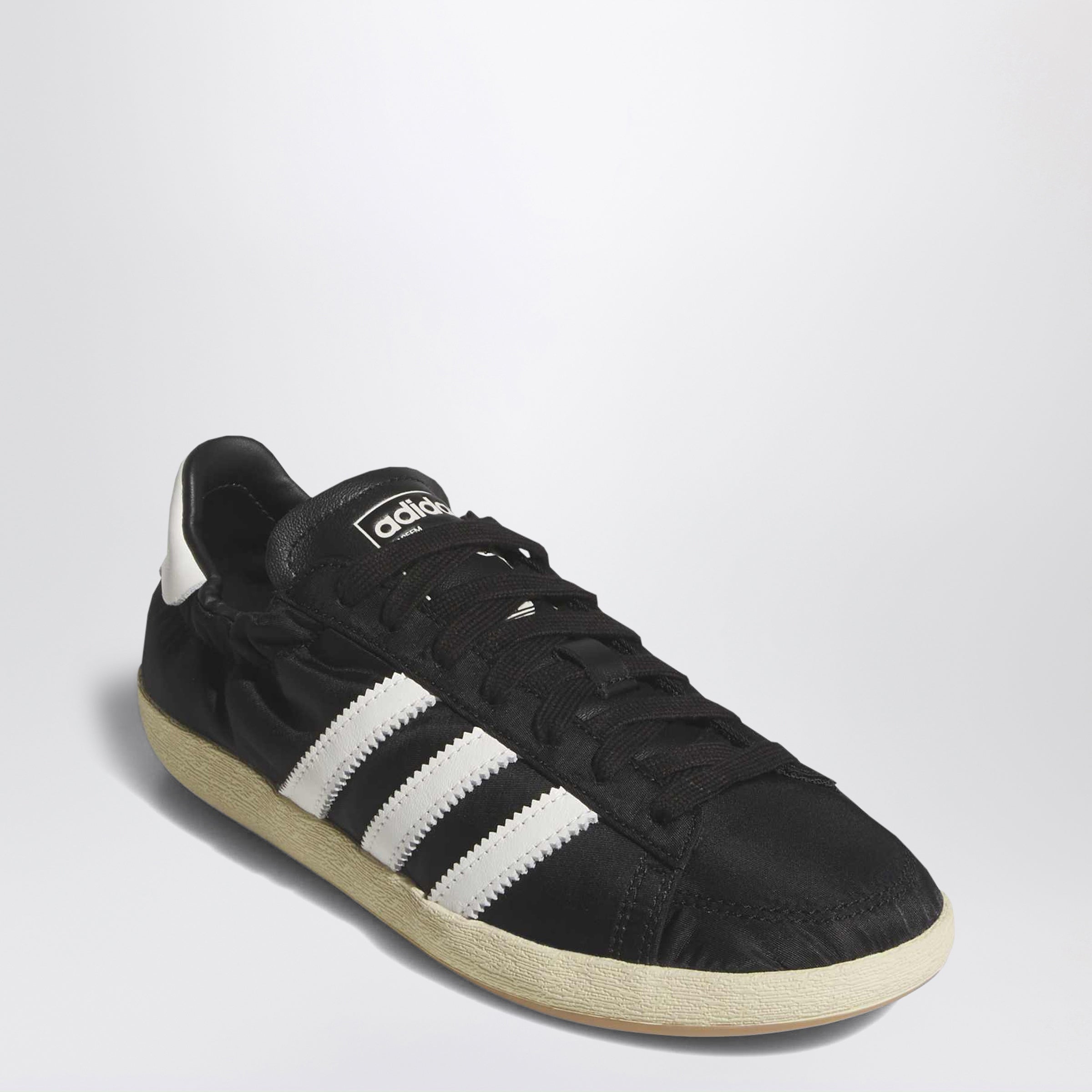 adidas Originals Jabbar Low Scrunch sneakers Core Black / Off