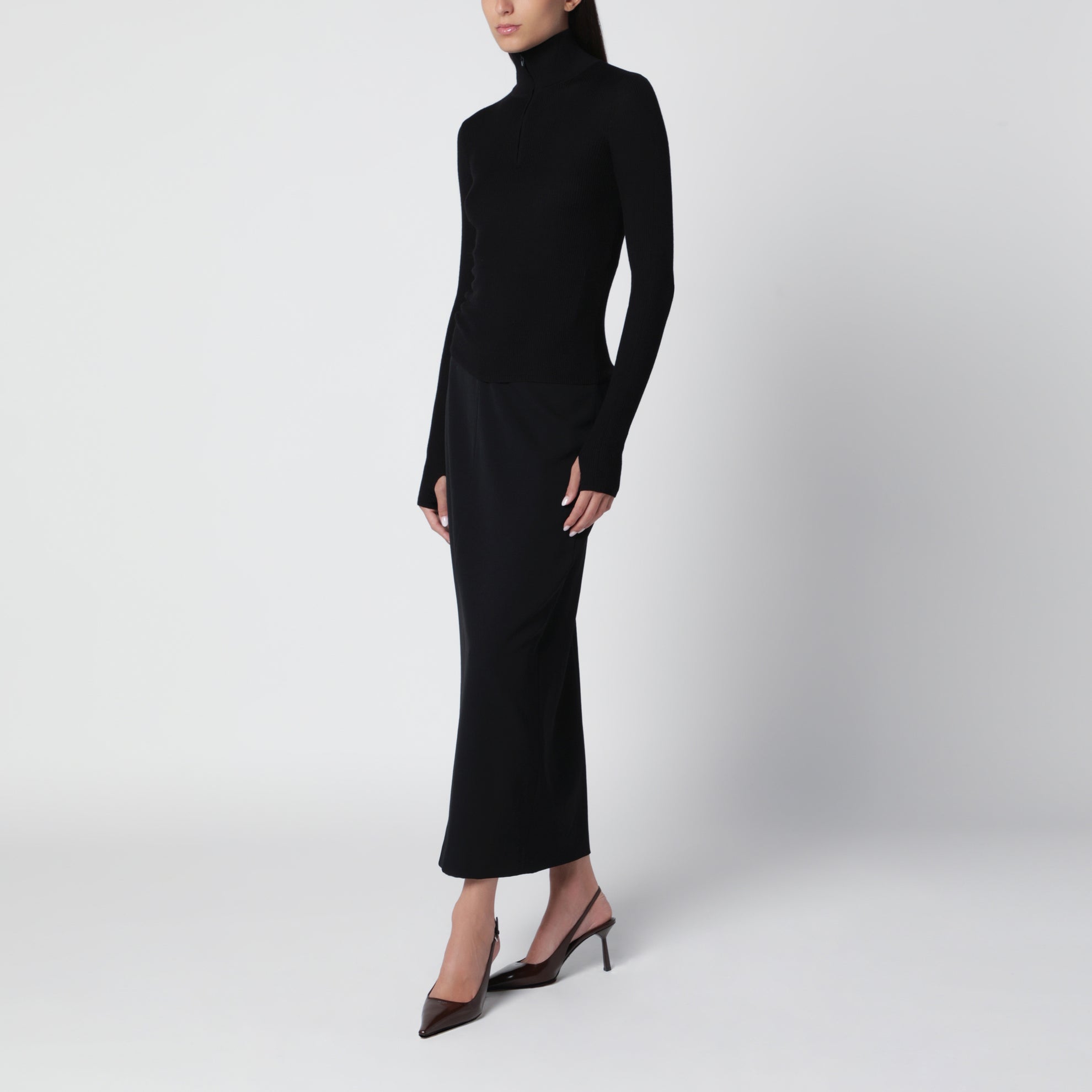 Pull Sade noir en laine et soie