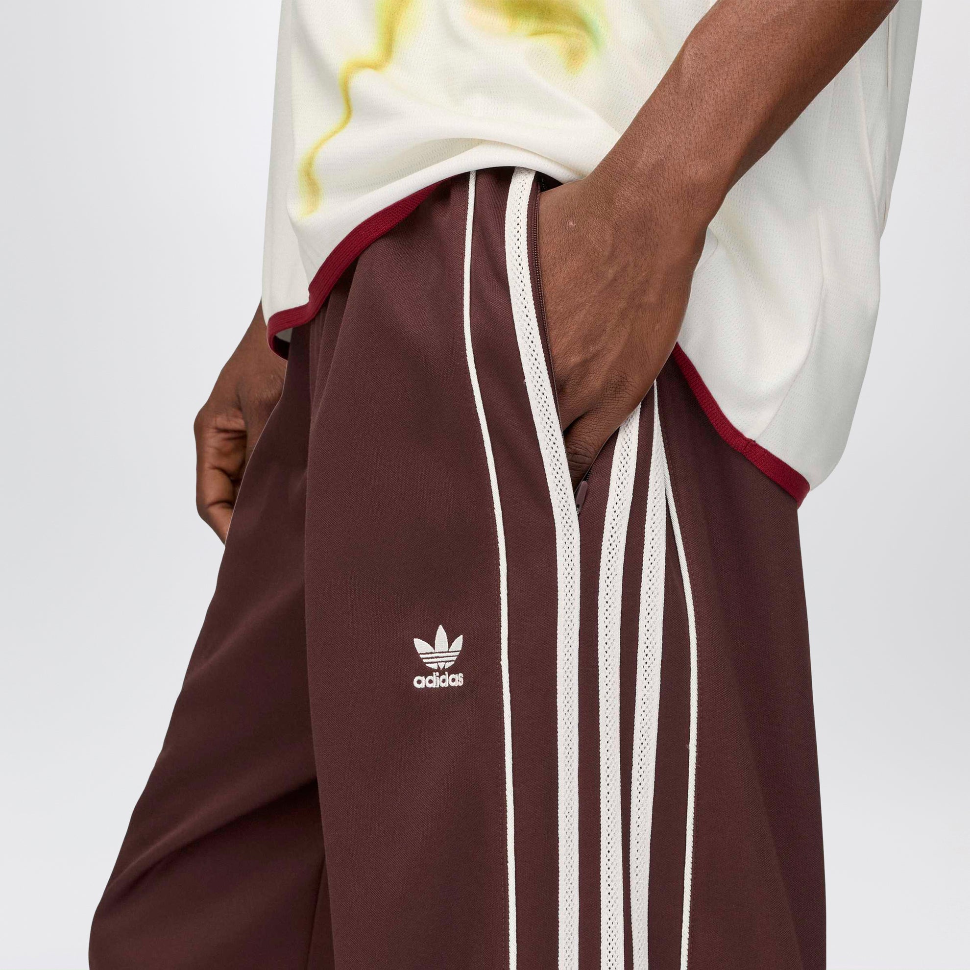 WB jogging pants Shadow Brown