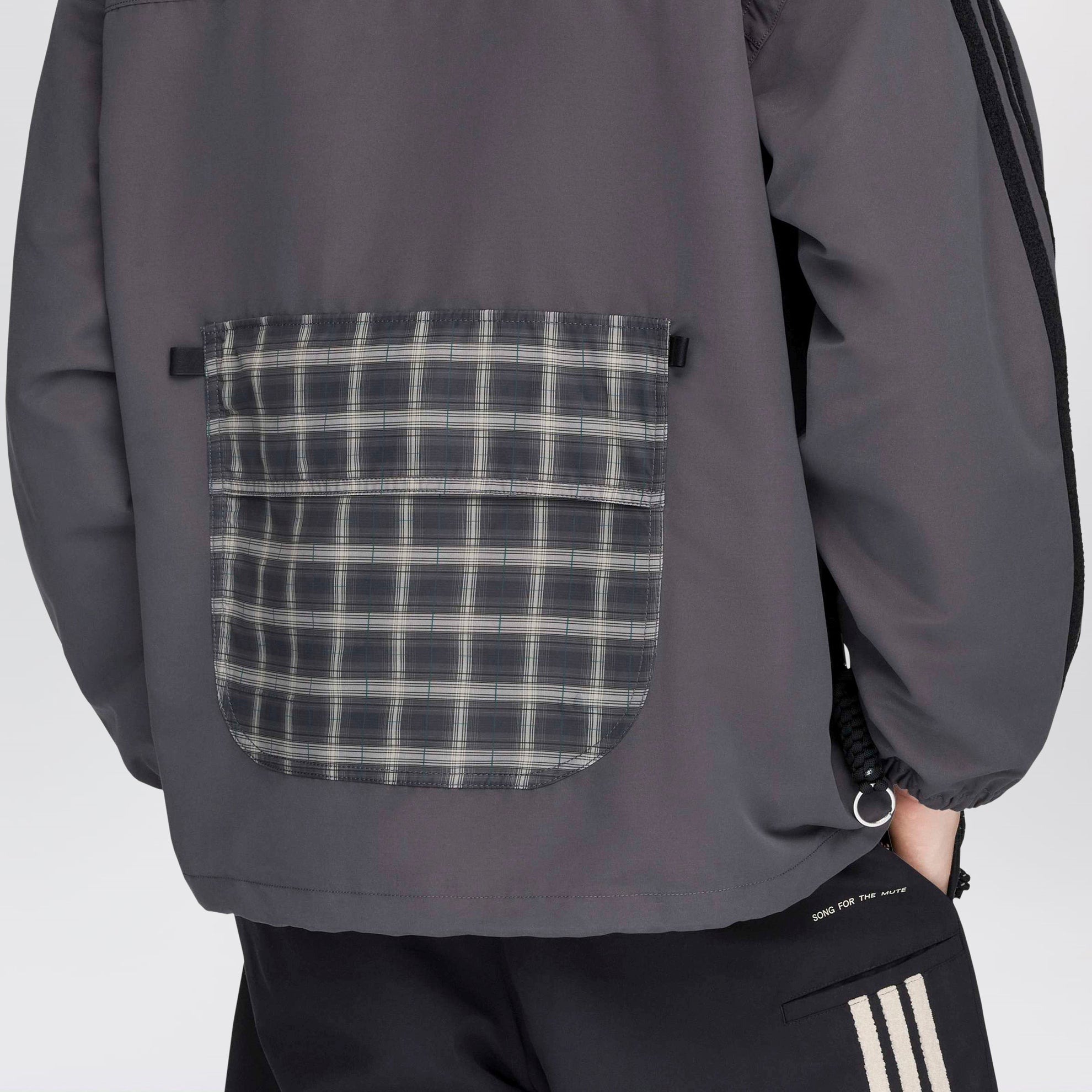 Track top Song for the Mute 007 Grey Six