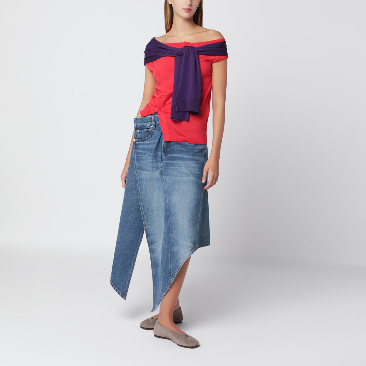 Red off-the-shoulder tank top in merino wool