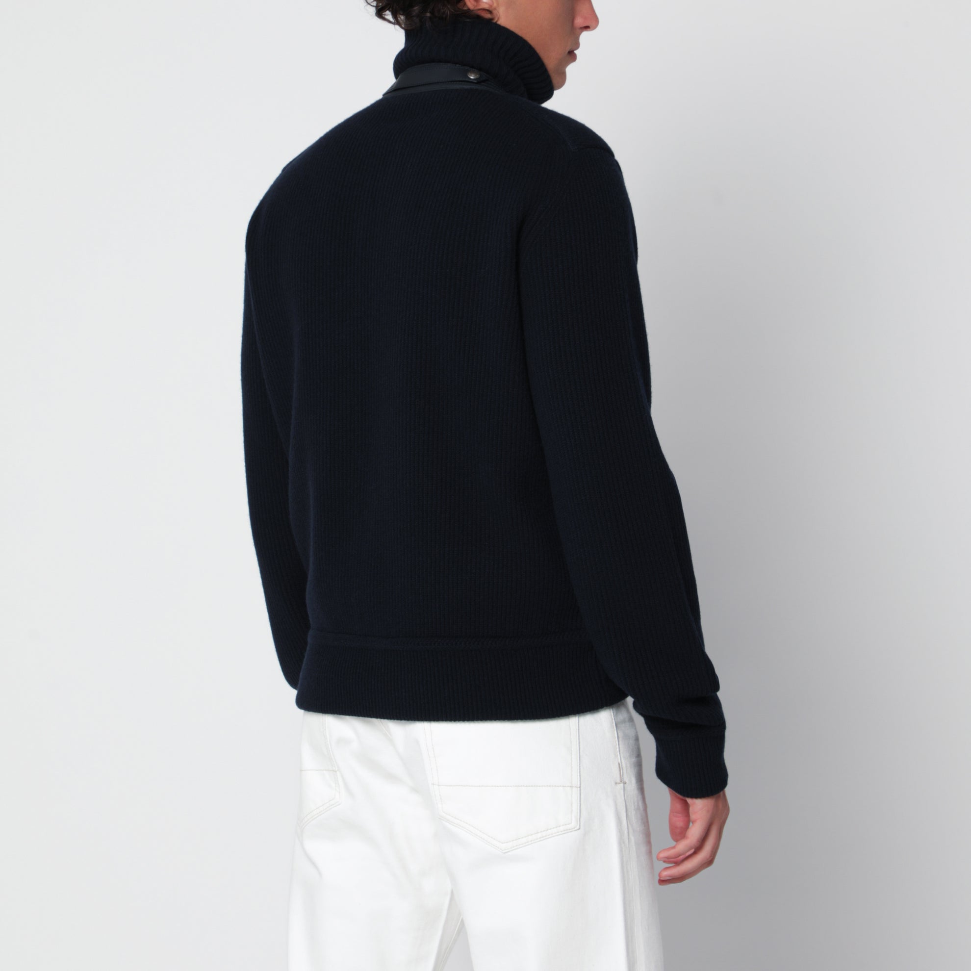 Giacca blu navy in lana vergine