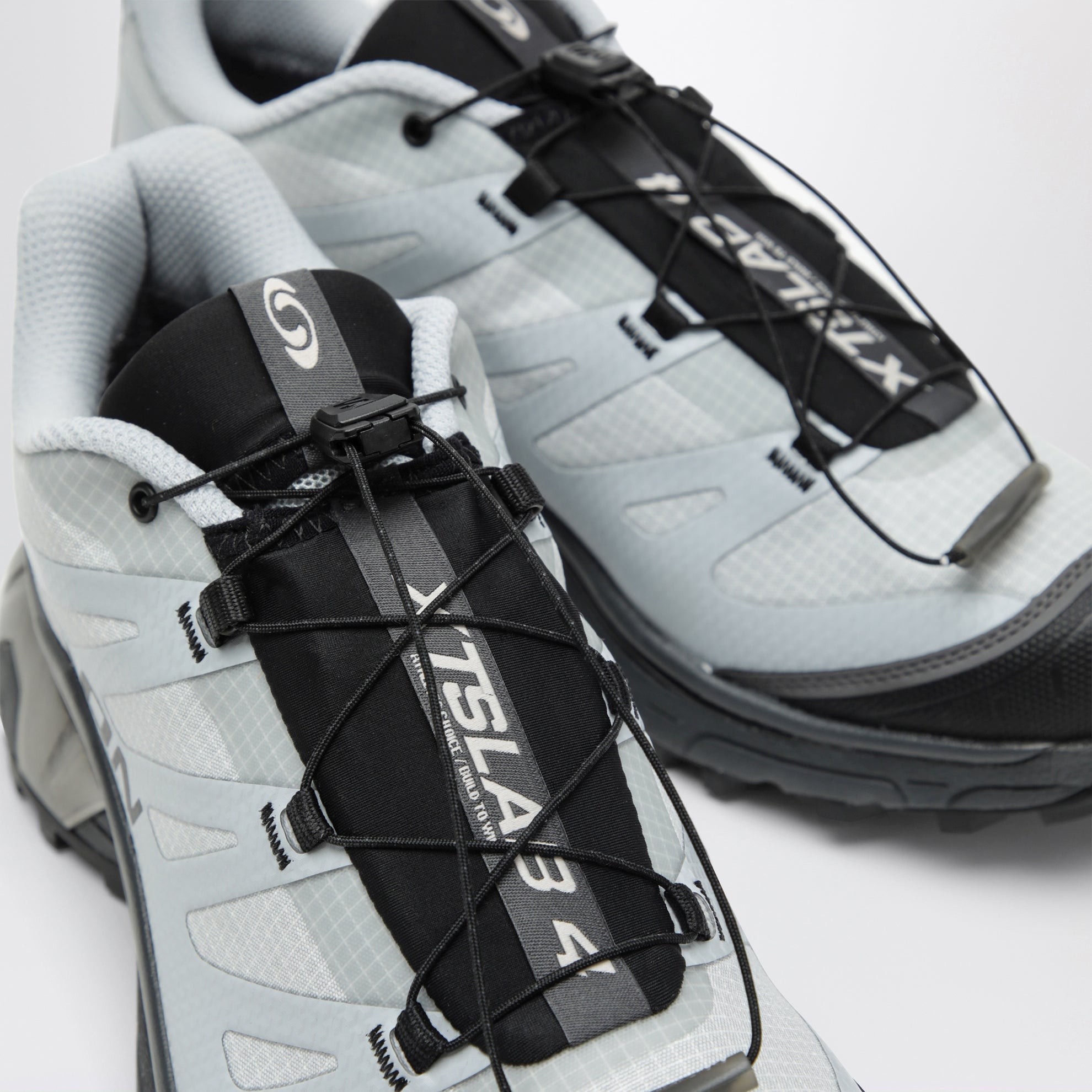 XT-4 GTX Sneaker in Blau