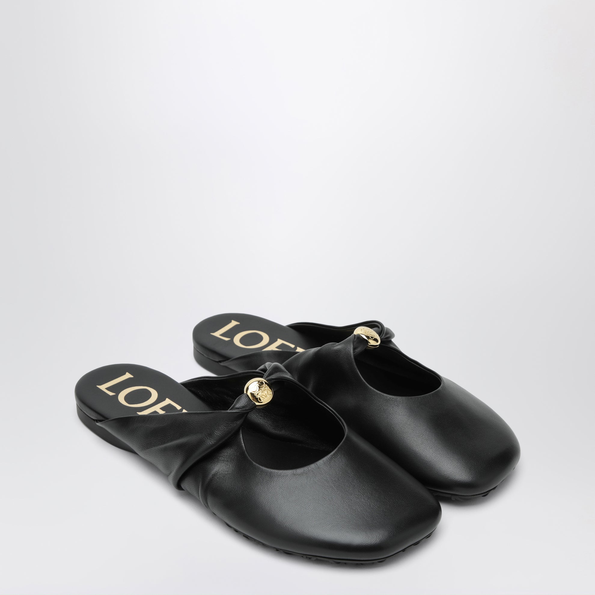 Sabots Pebble en nappa d’agneau noir
