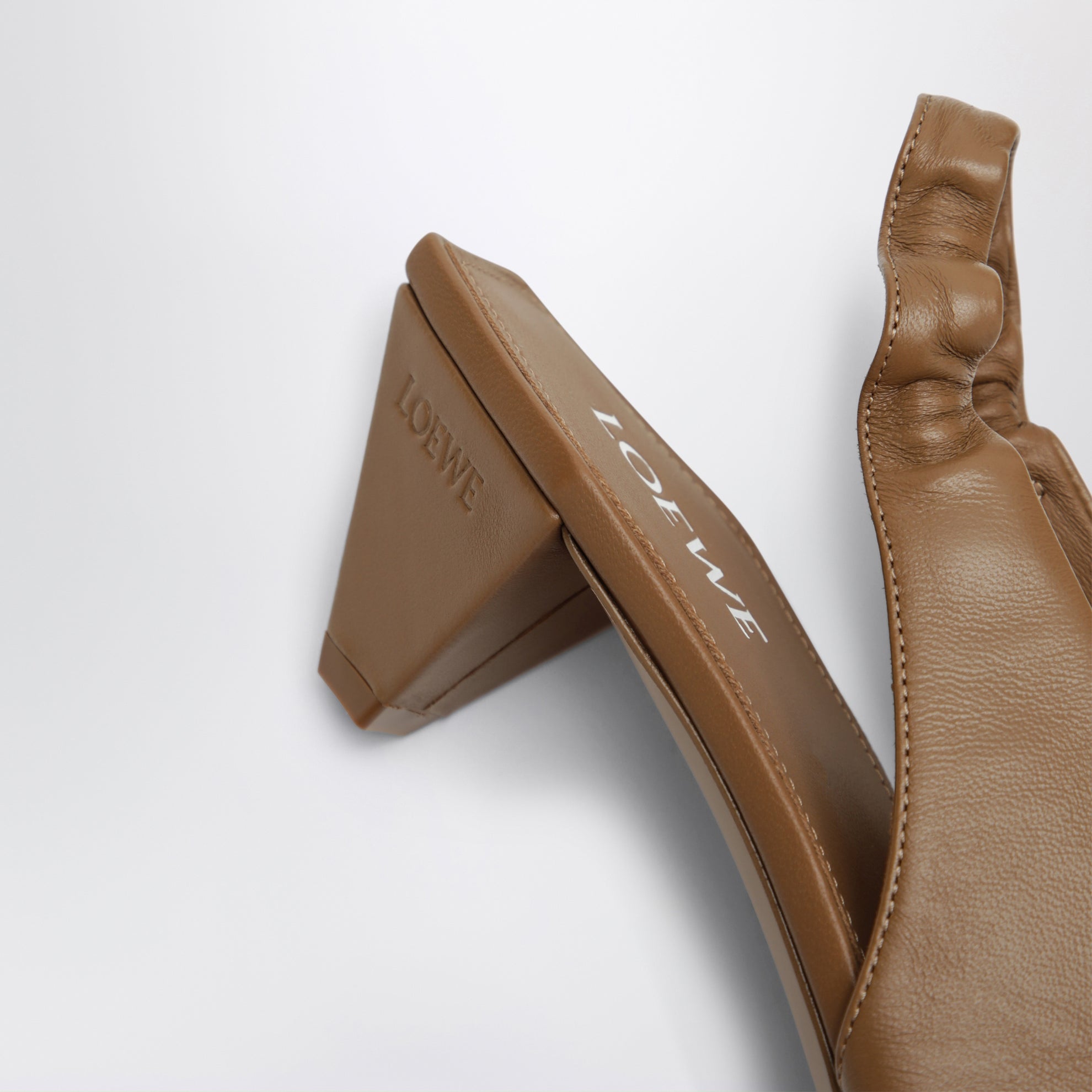 Slingback Origami Cubic mocha in pelle di agnello