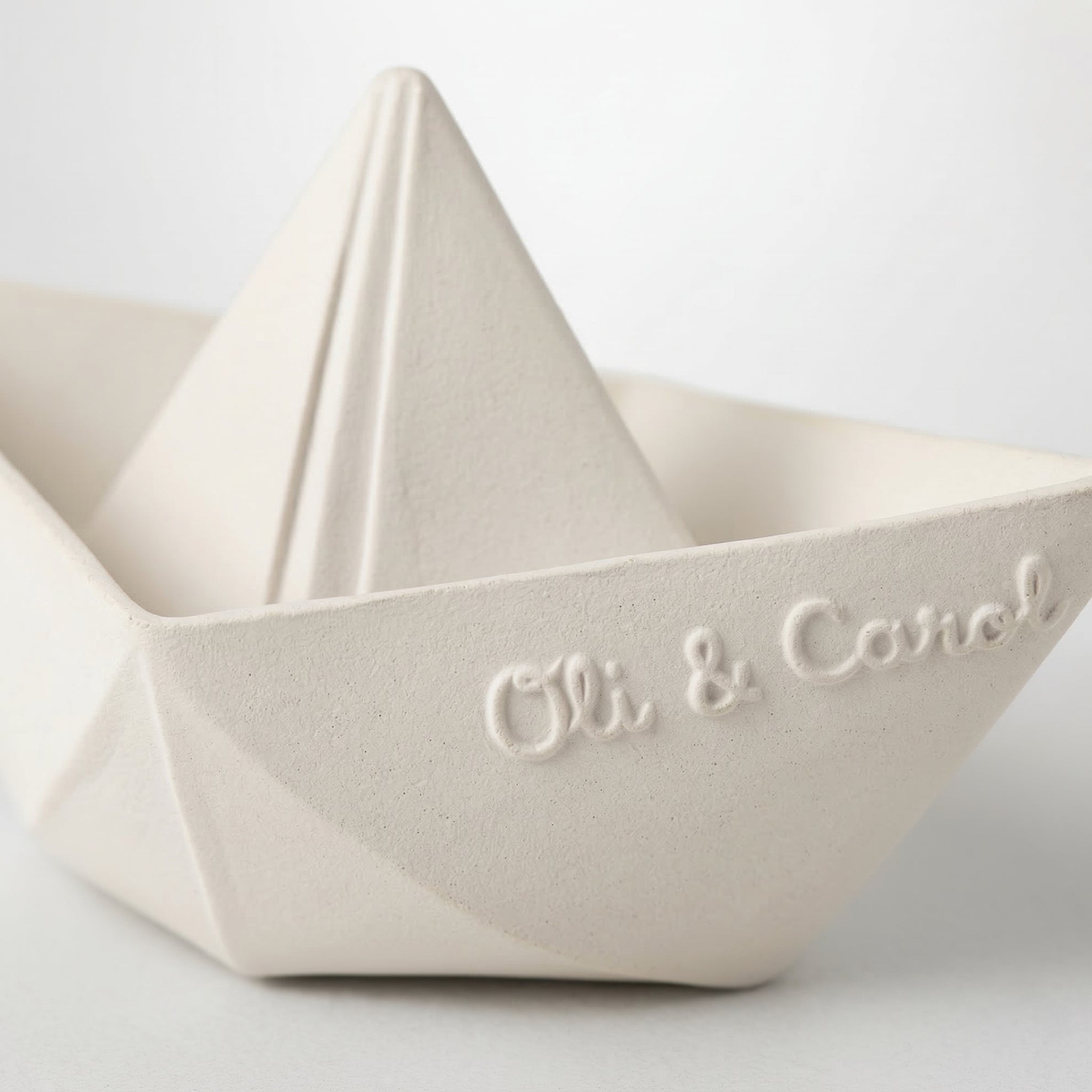 Jouet de bain bateau origami couleur vanille