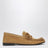 Hellkaramellfarbene Double L Loafer aus Veloursleder