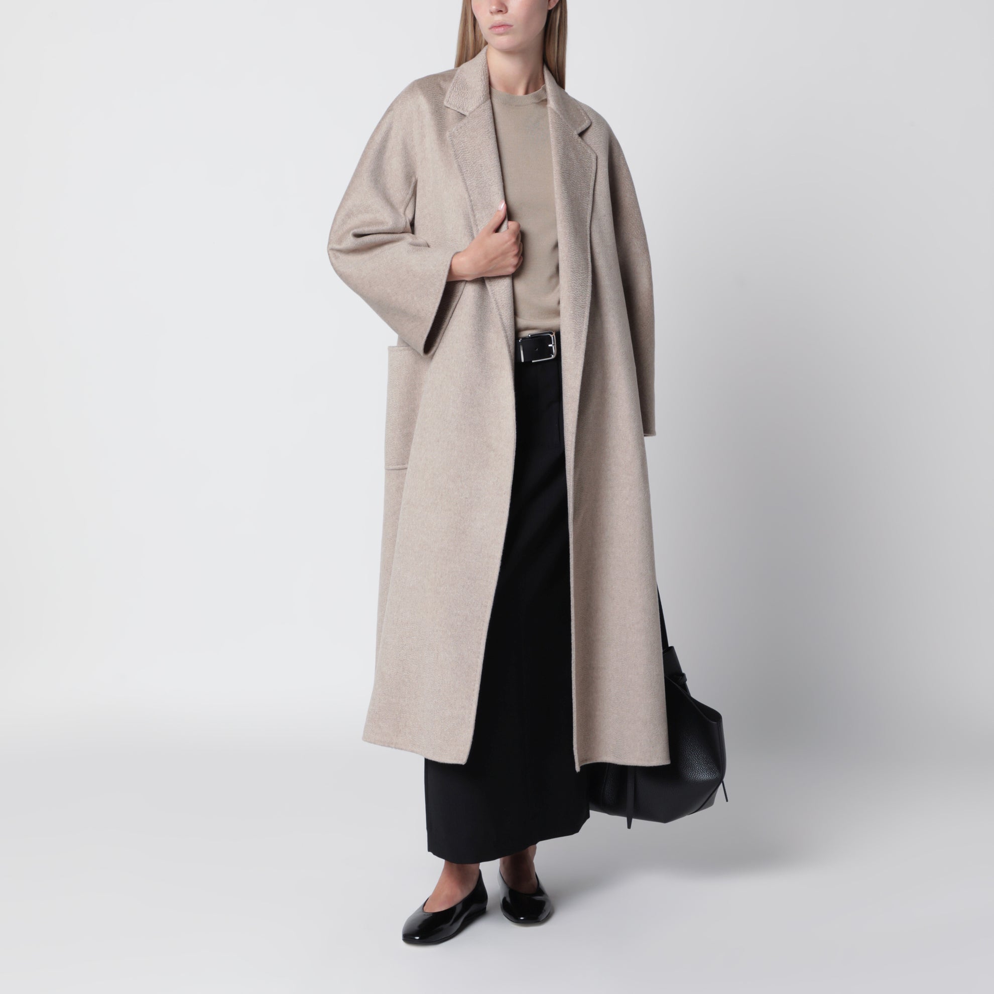 Ludmilla Icon Coat in sand cashmere