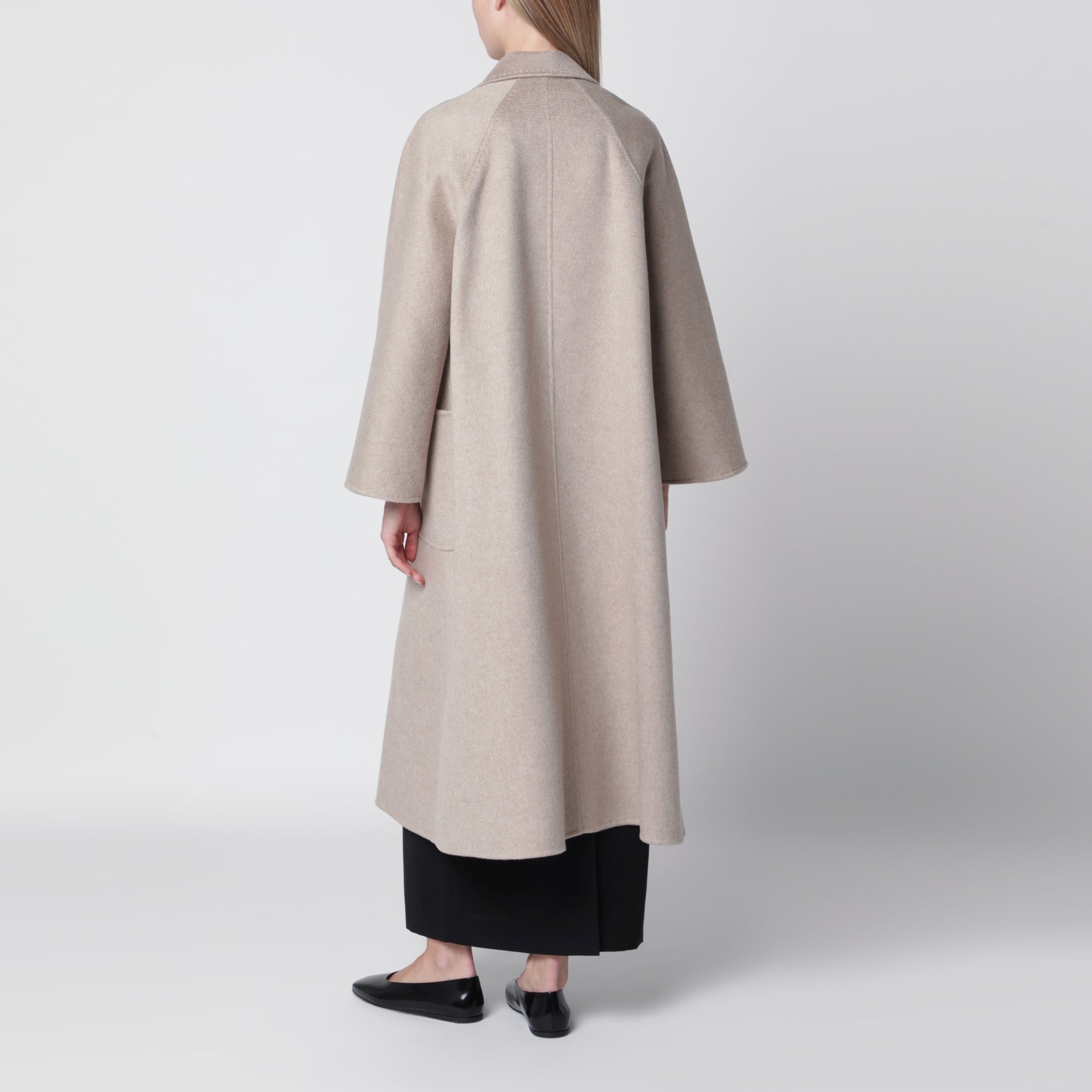 Ludmilla Icon Coat in sand cashmere