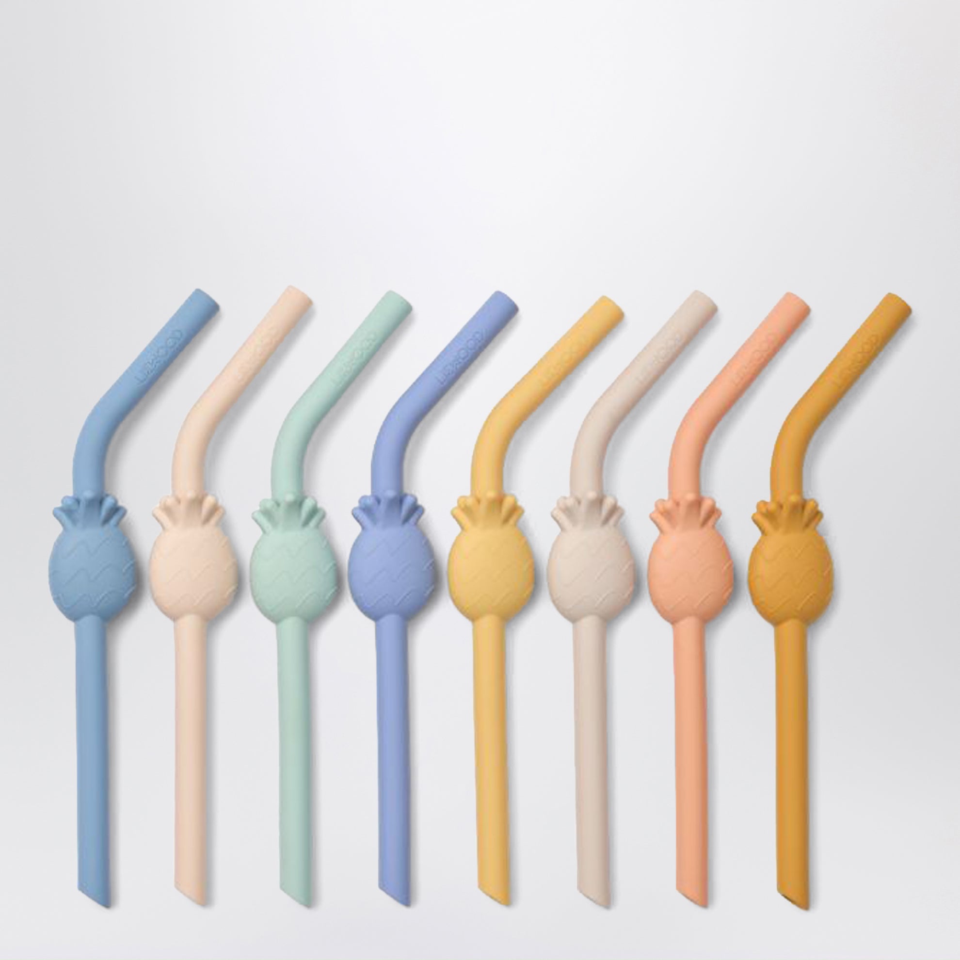 Set mit acht bunten Carlson-Strohhalmen