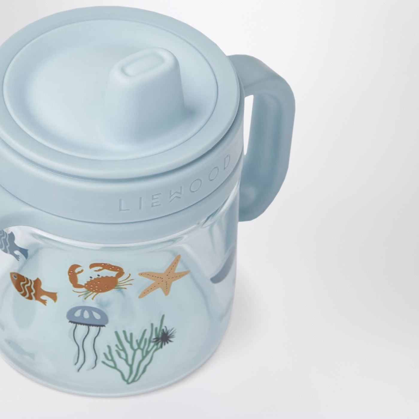 Kylo spouted mug with marine print