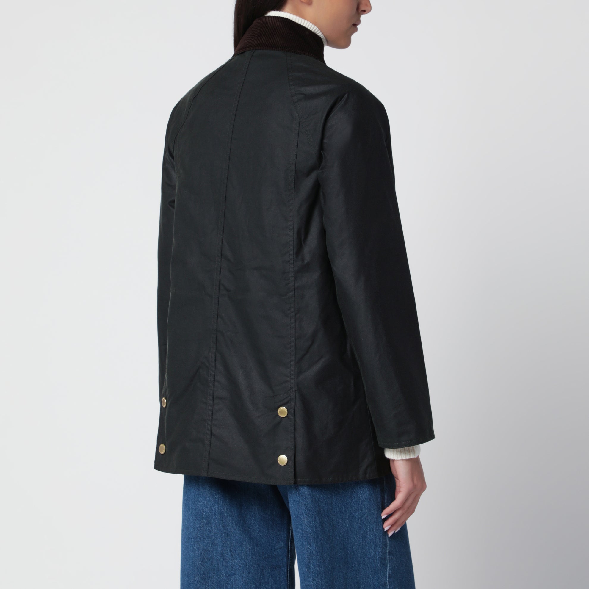 Modern Beadnell waxed jacket in sage green