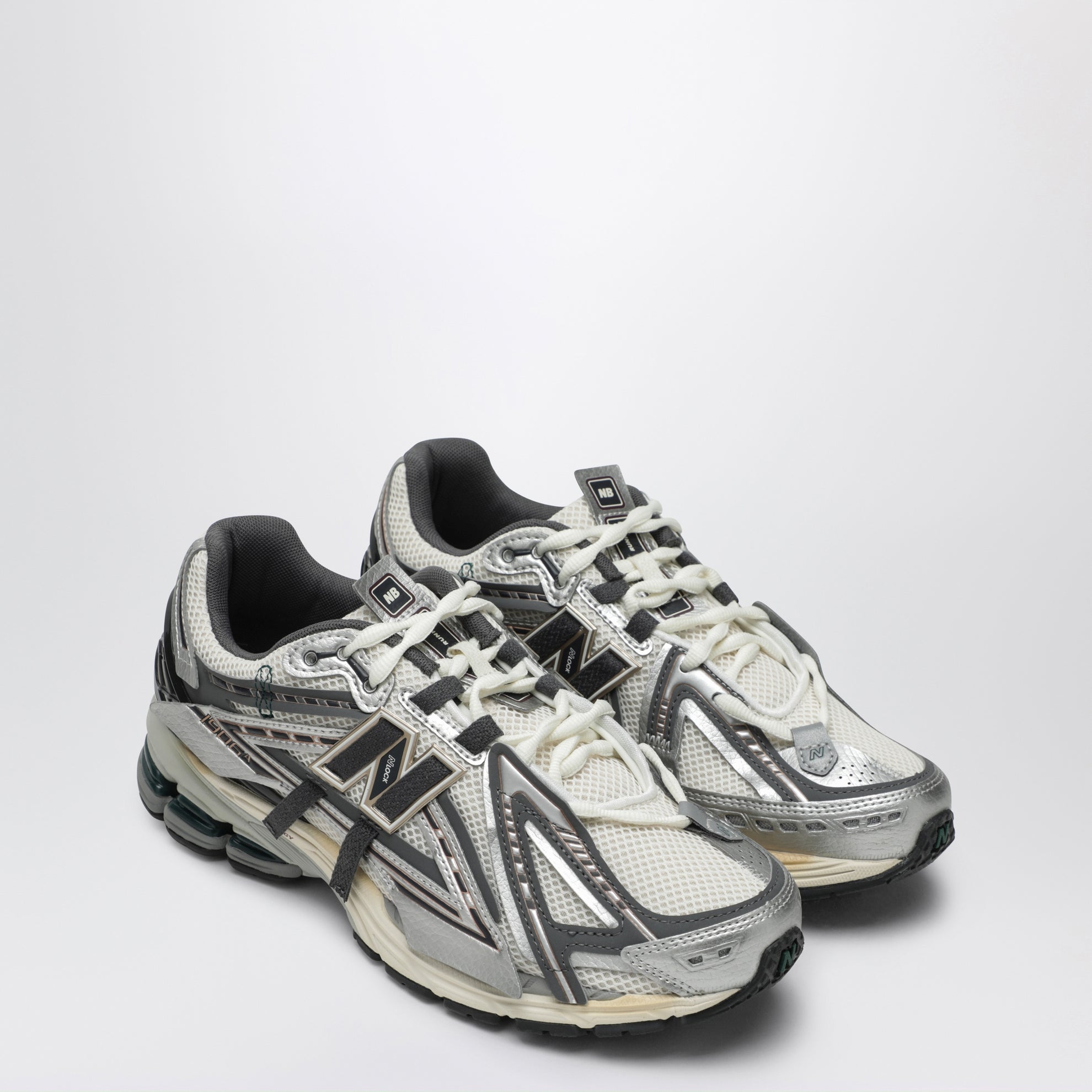 Sneakers 1906A Silver metallic/ Castelrock/ Gold Metallic