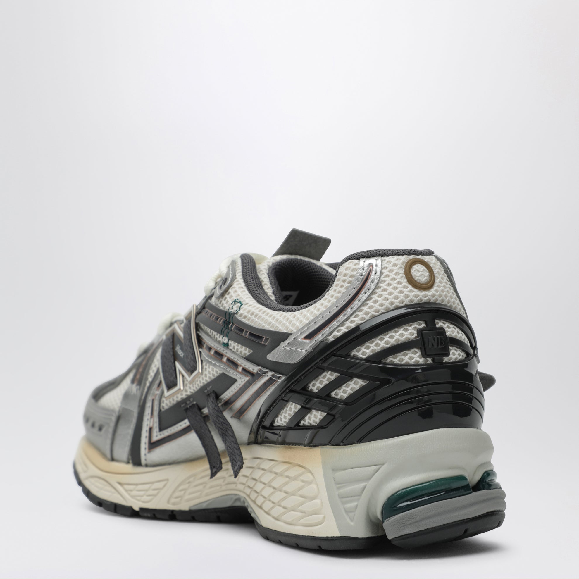 Sneakers 1906A Silver metallic/ Castelrock/ Gold Metallic