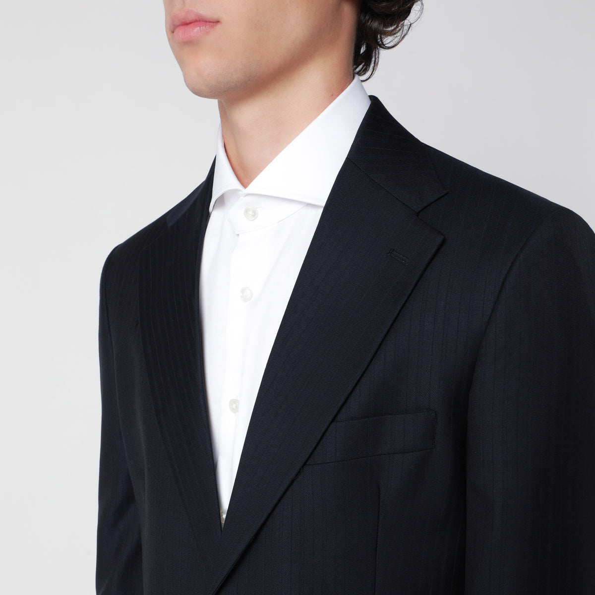 Costume croisé bleu en laine