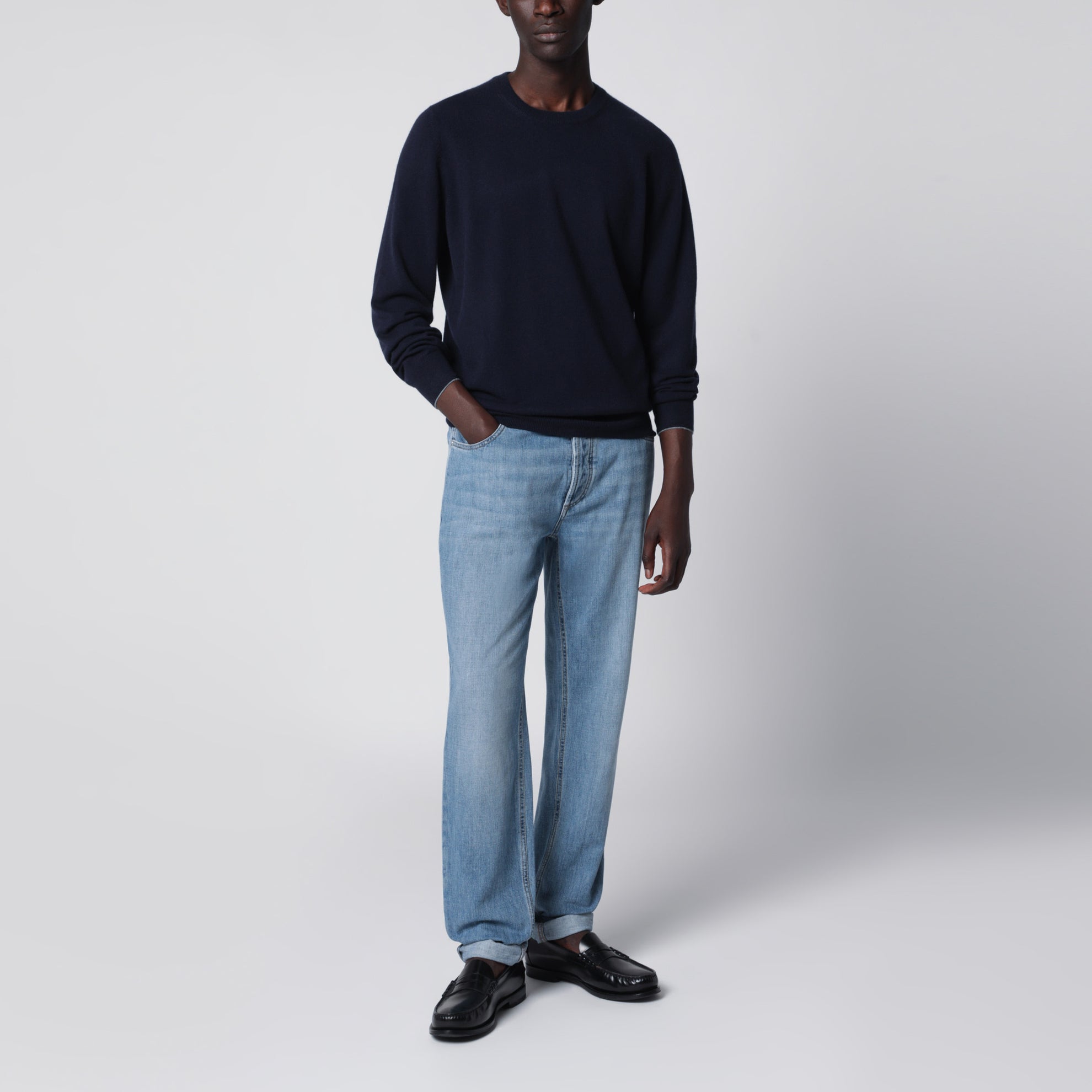 Kaschmirpullover mit Rundhals in Navyblau