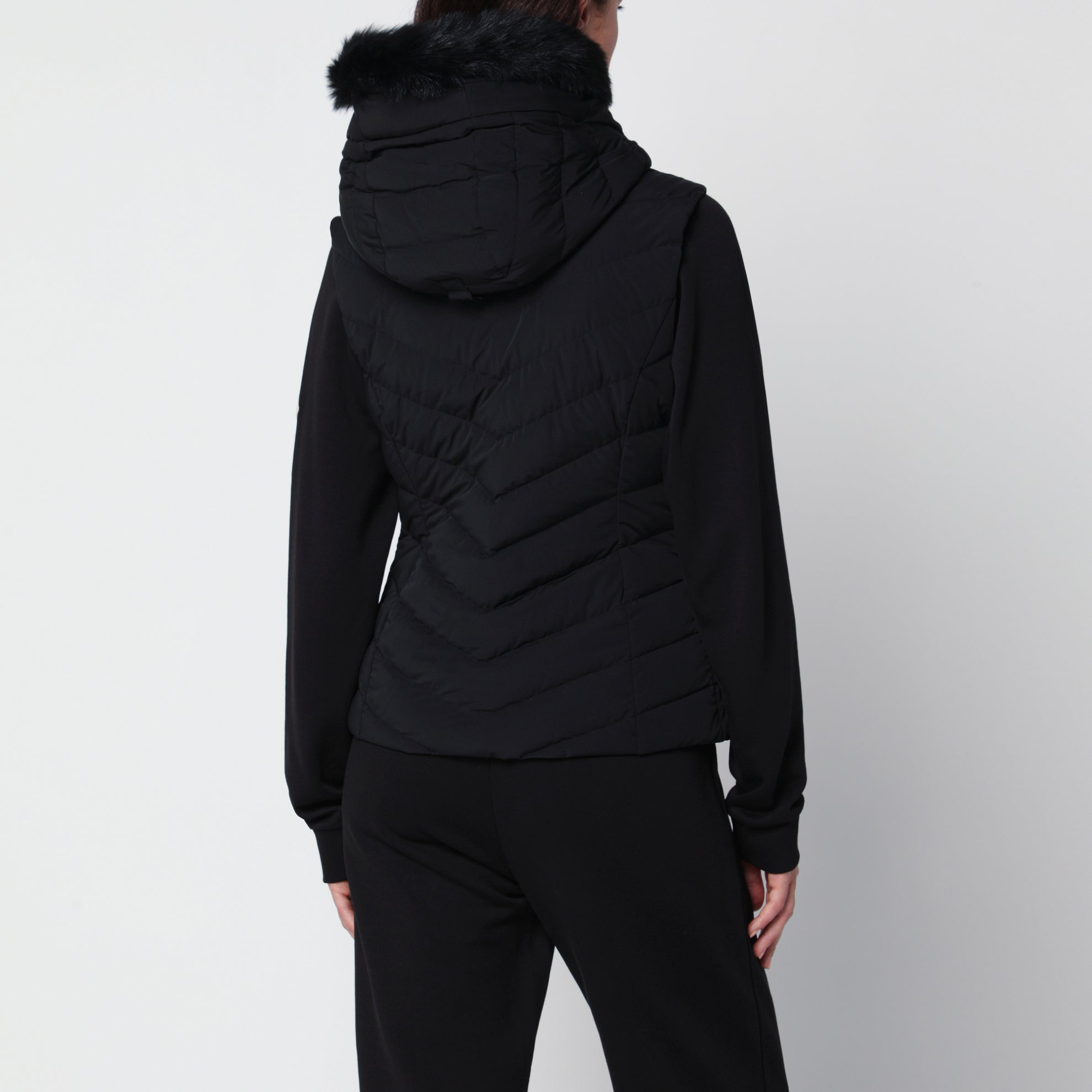Gilet matelassé en nylon noir Elora