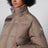 Everest Daunenjacke aus Nylon in Taupe Bronze