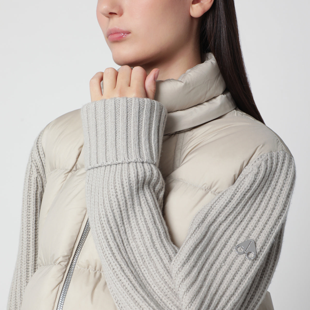 Alabaster Everest down jacket in nylon and wool