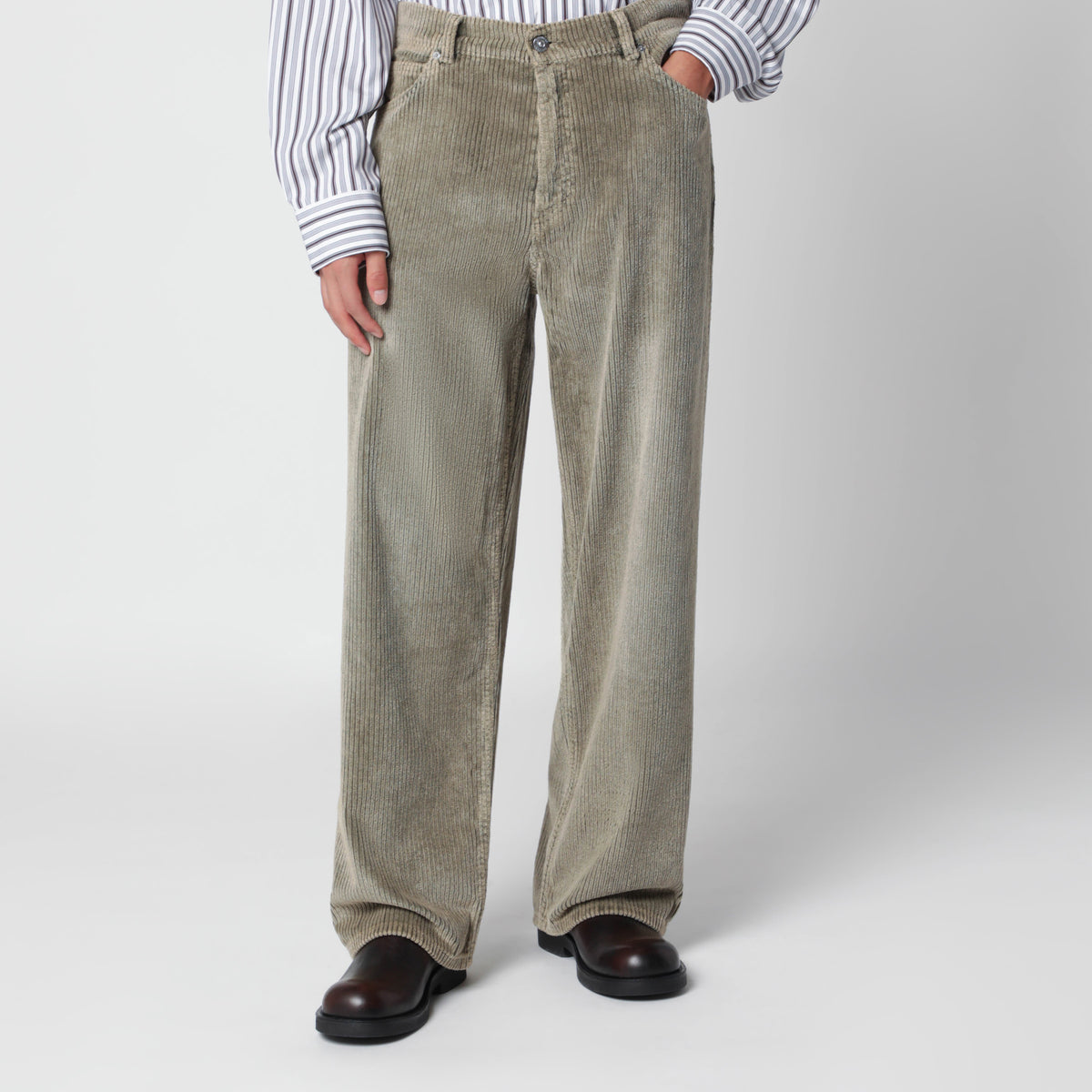 Pantaloni Vast Cut in velluto a coste