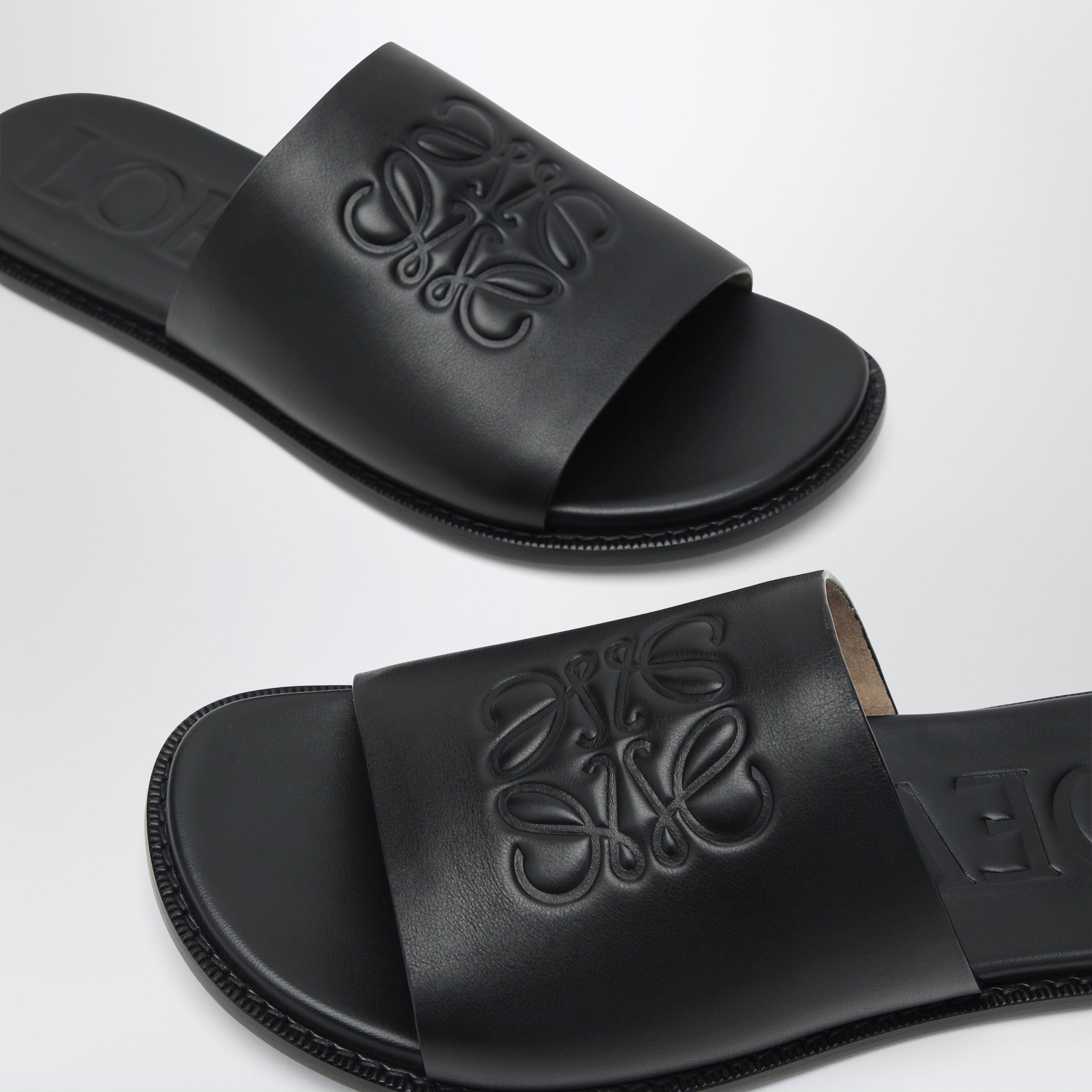 Black Anagram Flex leather slides