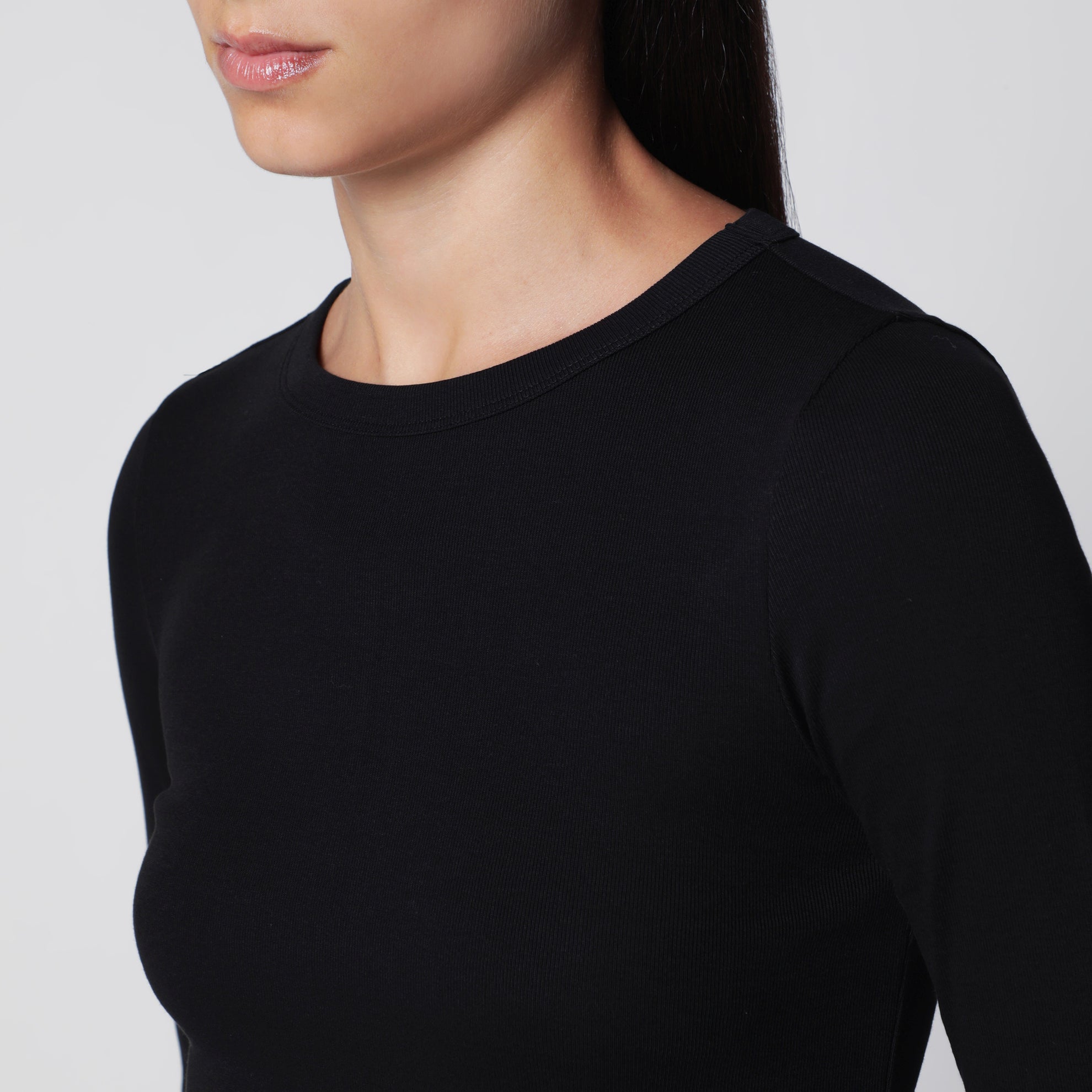 T-shirt a maniche lunghe Max in cotone biologico nera