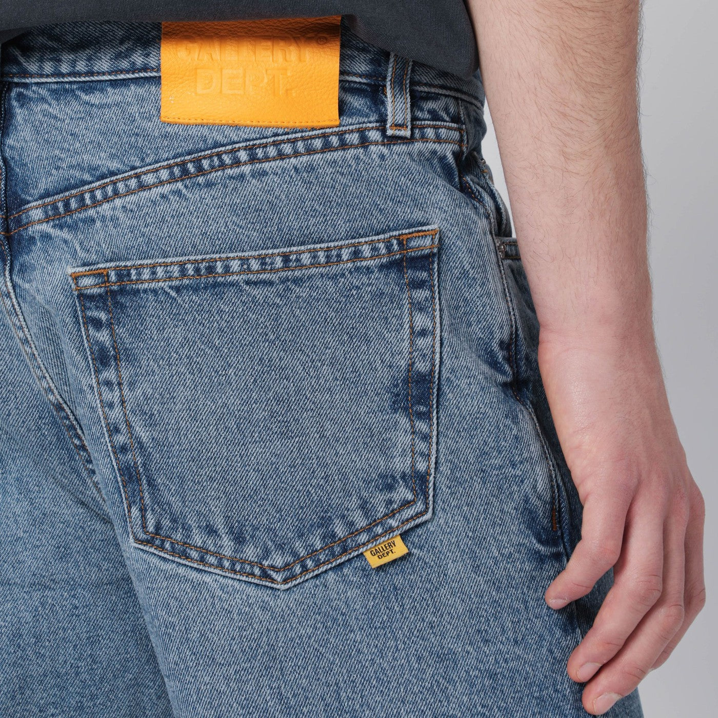 Melrose medium-blue jeans