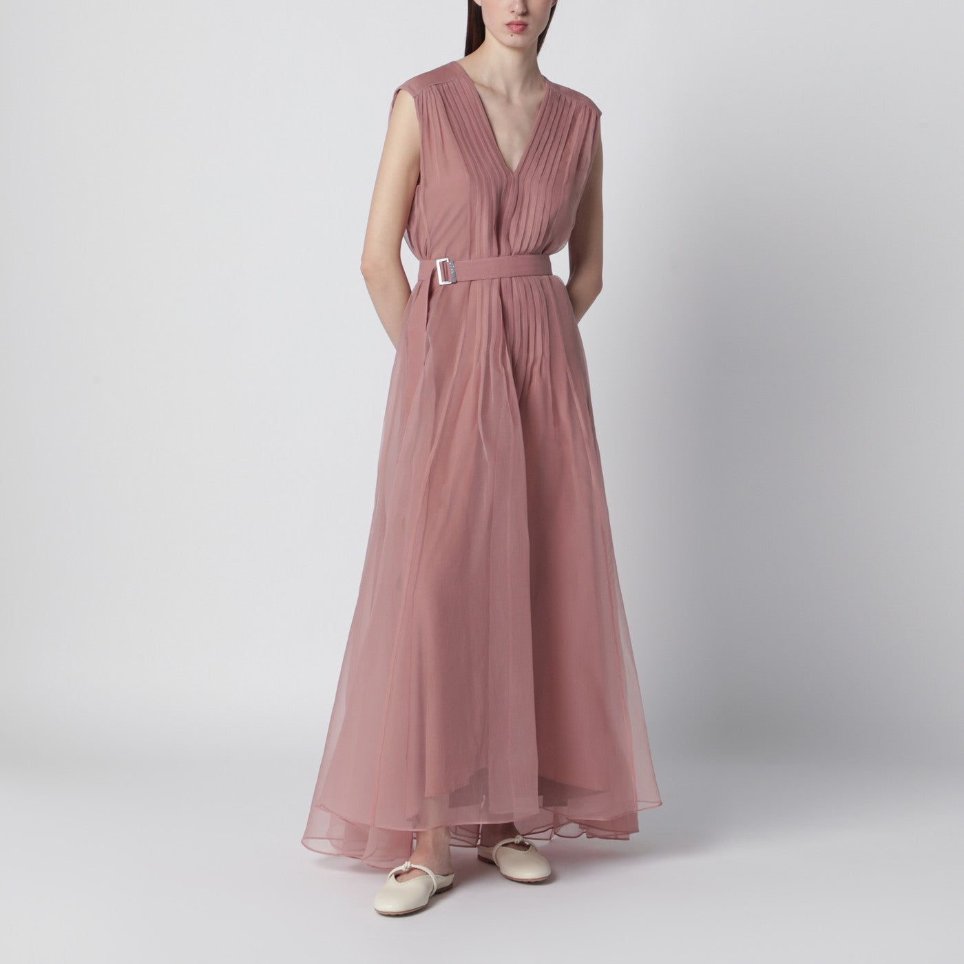 Robe en soie Crispy rose avec ceinture
