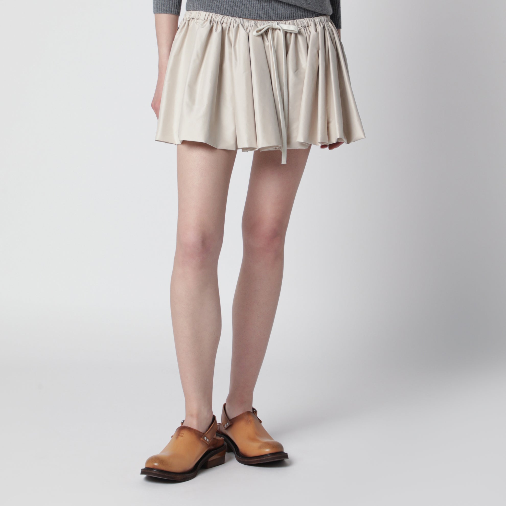 Pongé tech mini skirt in recycled polyester, opal