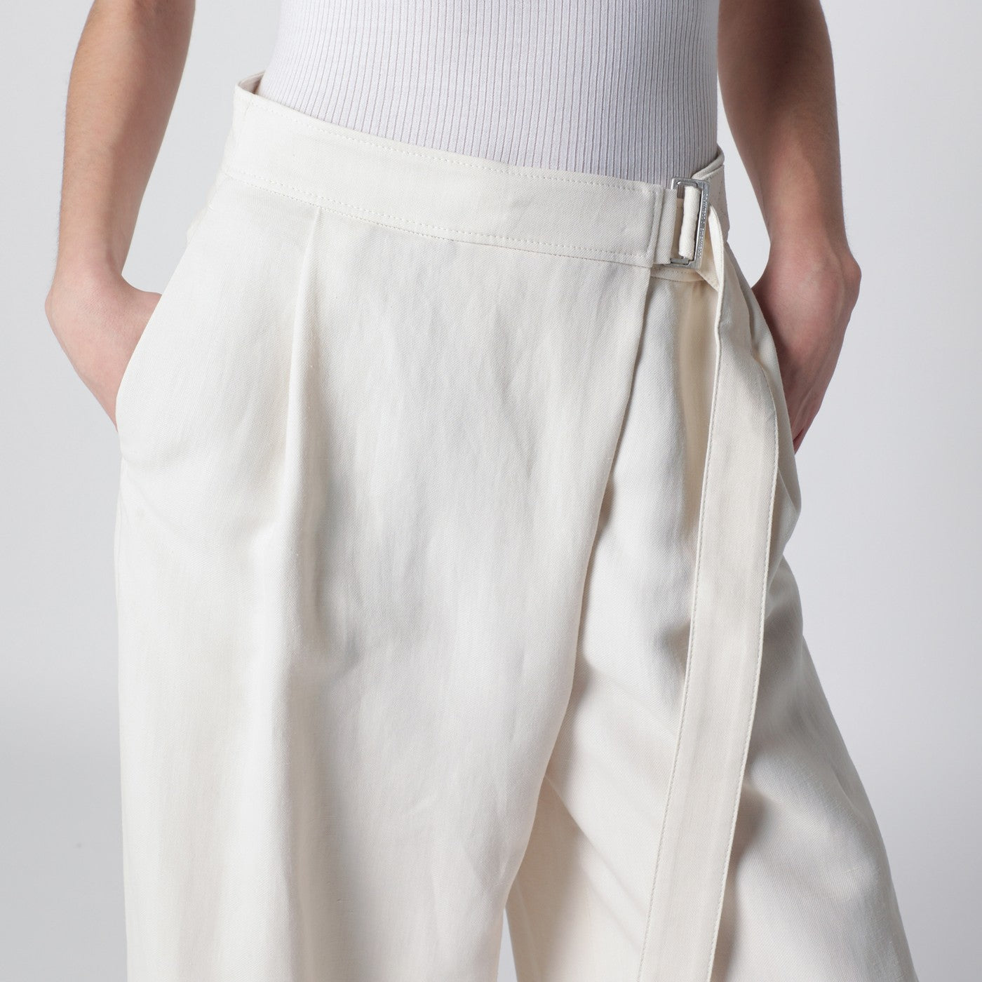 Pantalon portefeuille sartorial coloris écru