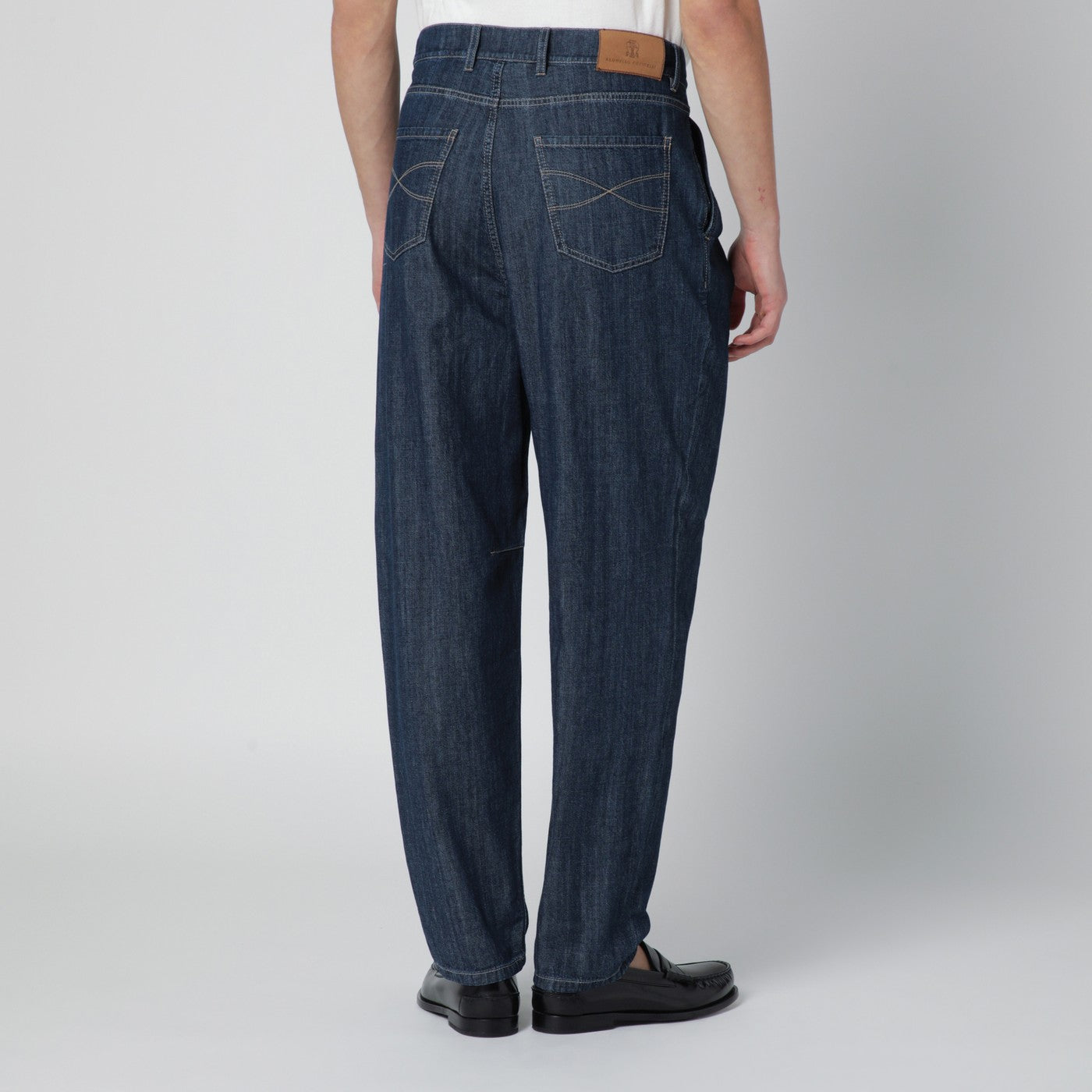 Blaue Slim-Jeans aus Denim mit Abnähern