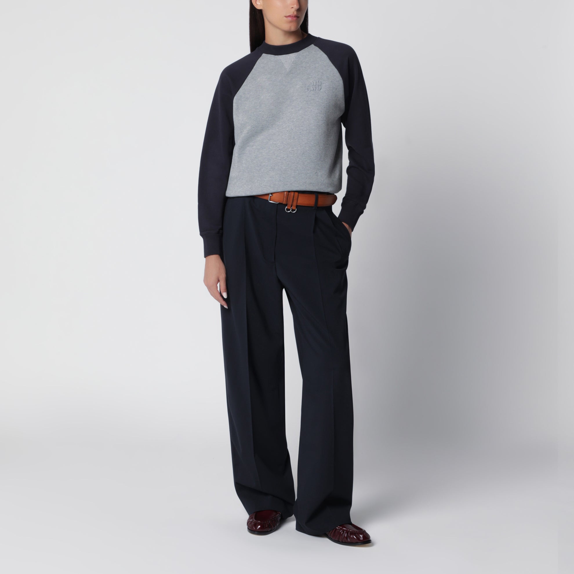 Grau/Navy Color-Block Rundhals-Sweatshirt aus Baumwolle