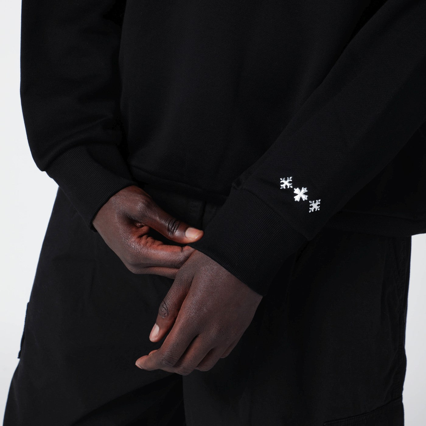 Black cotton sweatshirt with embroidered logo
