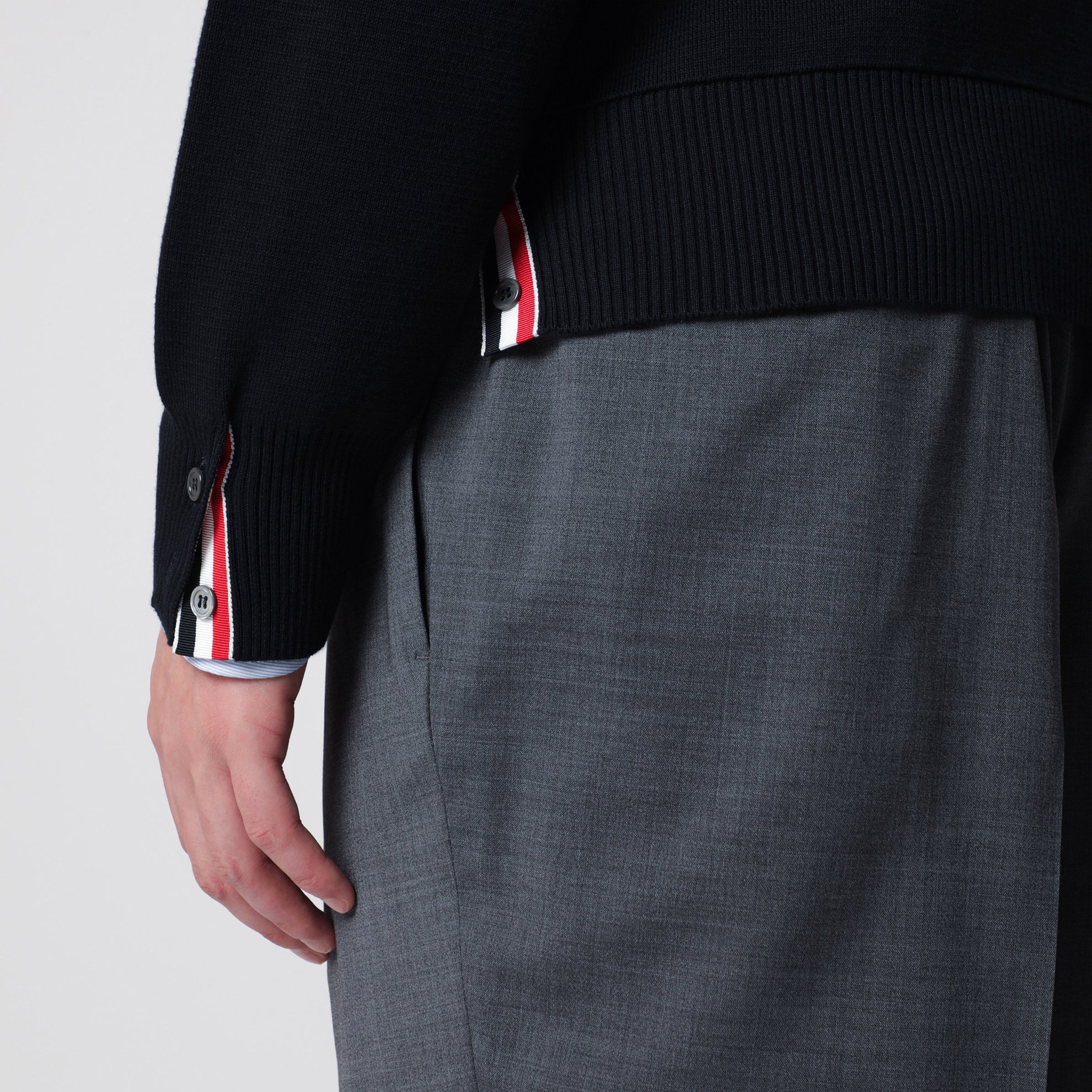 Navy blue cotton sweater with tricolor details