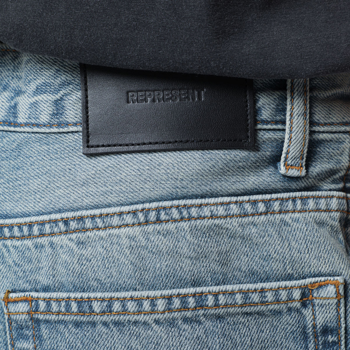 Jeans blu in denim