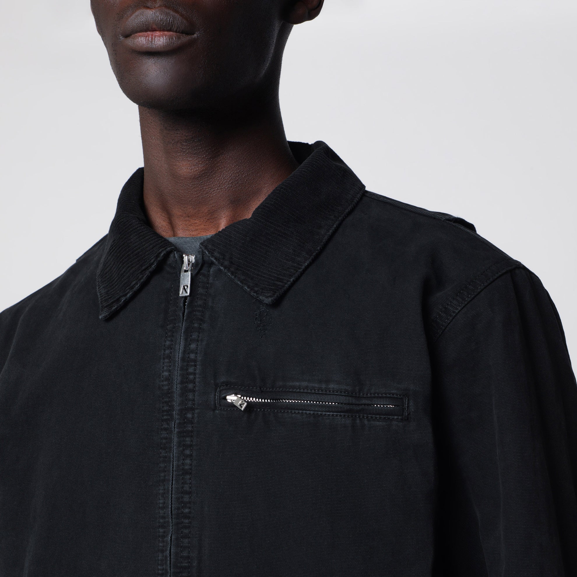 Long-sleeve zip-up cotton jacket in black