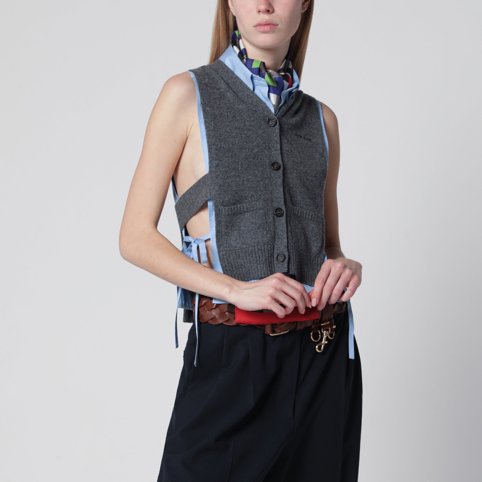 Cardigan gilet grigio ardesia in cashmere
