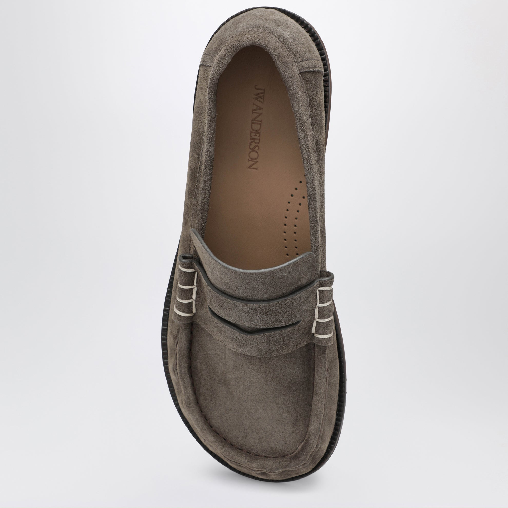Mocassins couleur taupe en daim