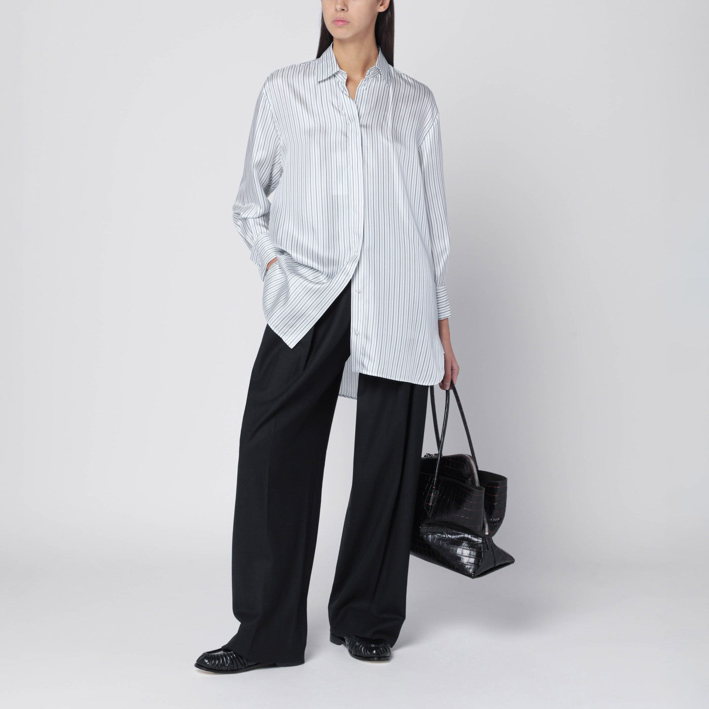 Camicia ampia rigata in seta