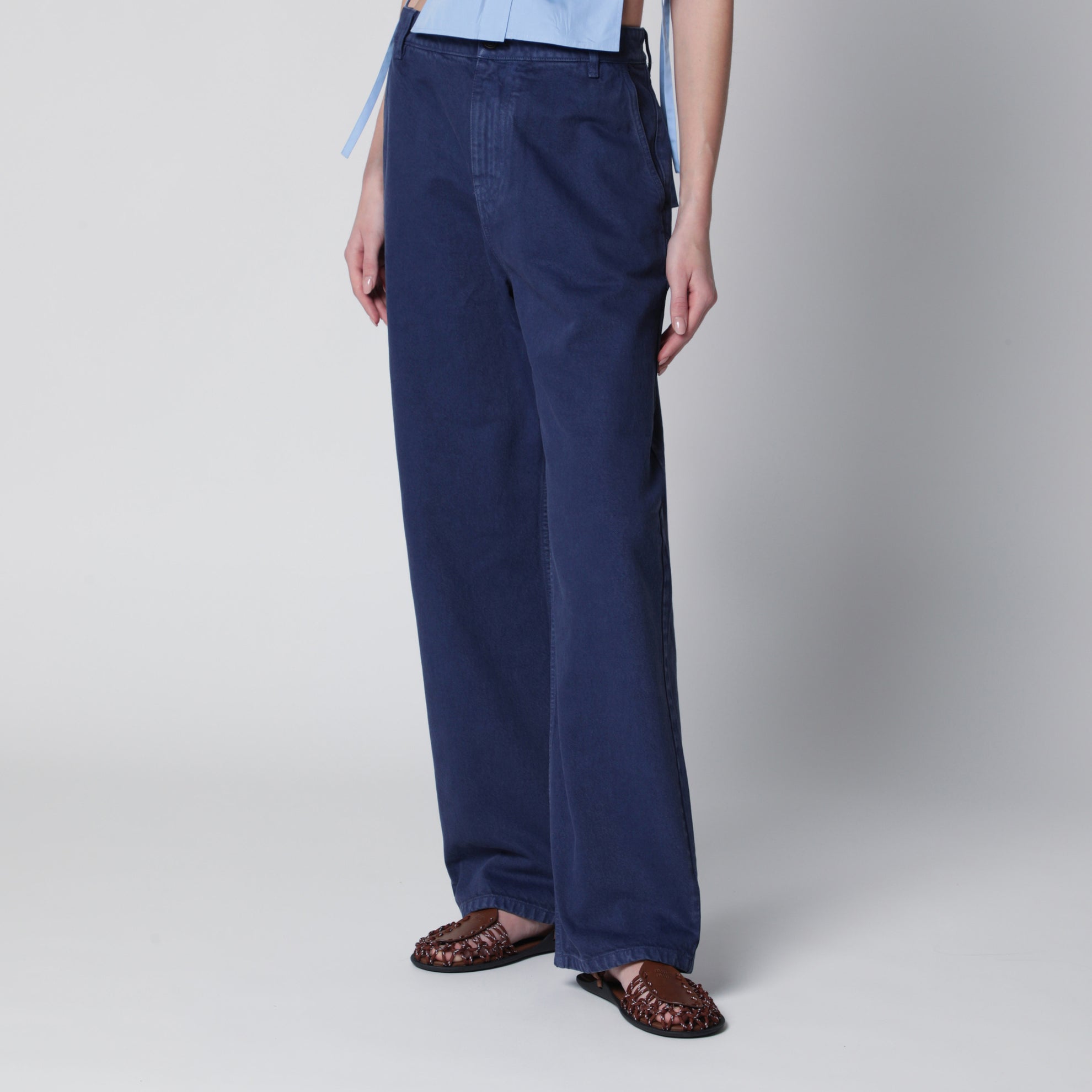Hose in Tintenfarbe aus Gabardine