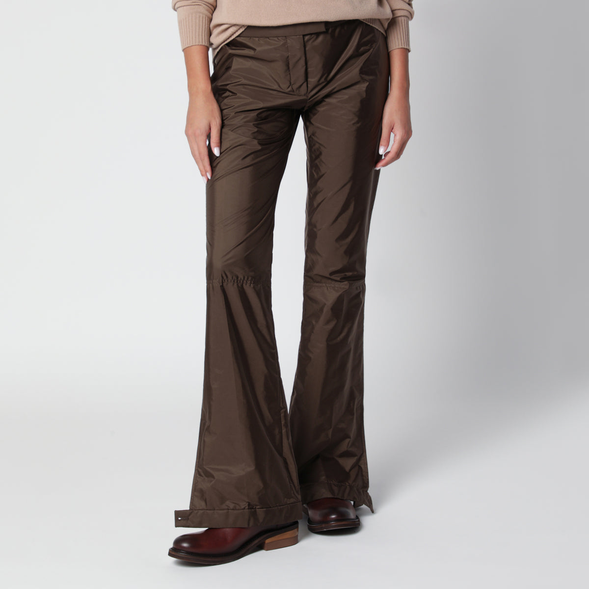 Pantaloni ebano in poliammide riciclata