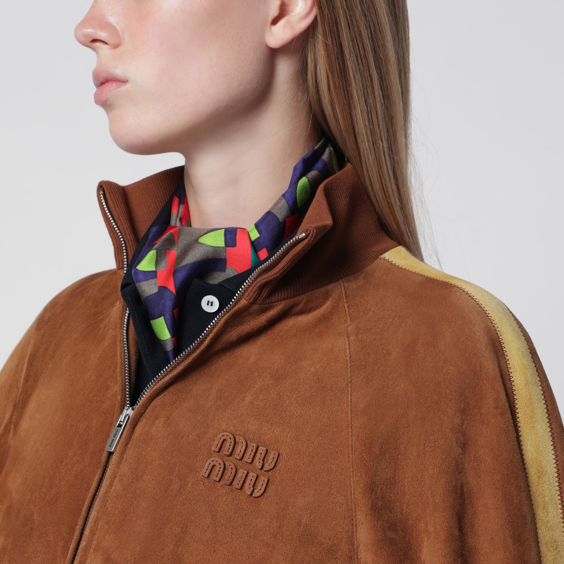 Gewachste Wildlederjacke in Cognac