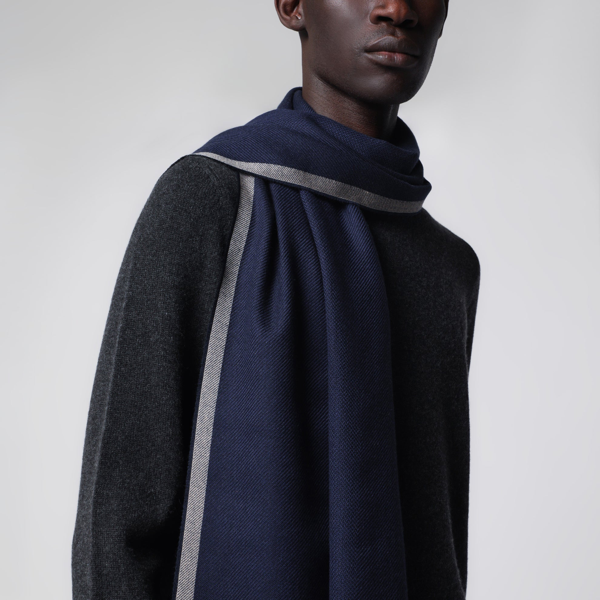 Sciarpa in lana e cashmere blu/marrone/grigia