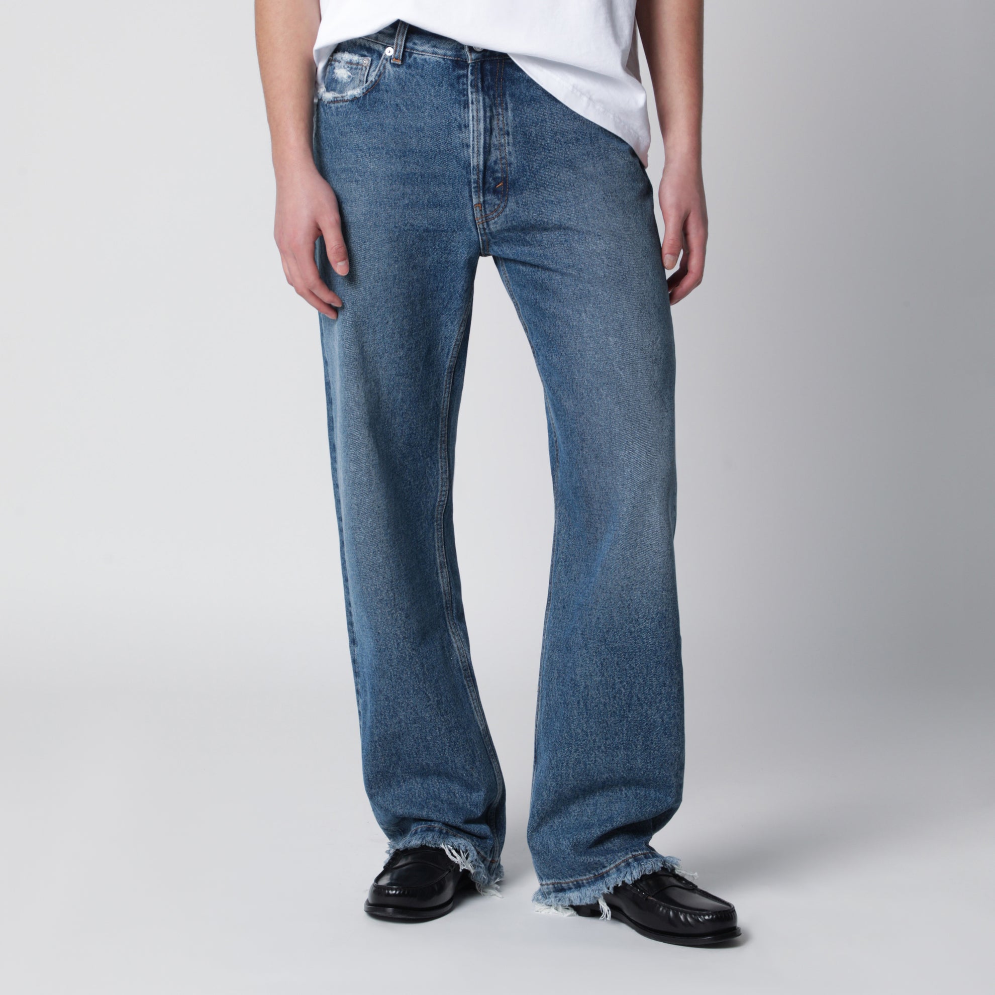 Jeans Frayed Cut  con frange sulle tasche