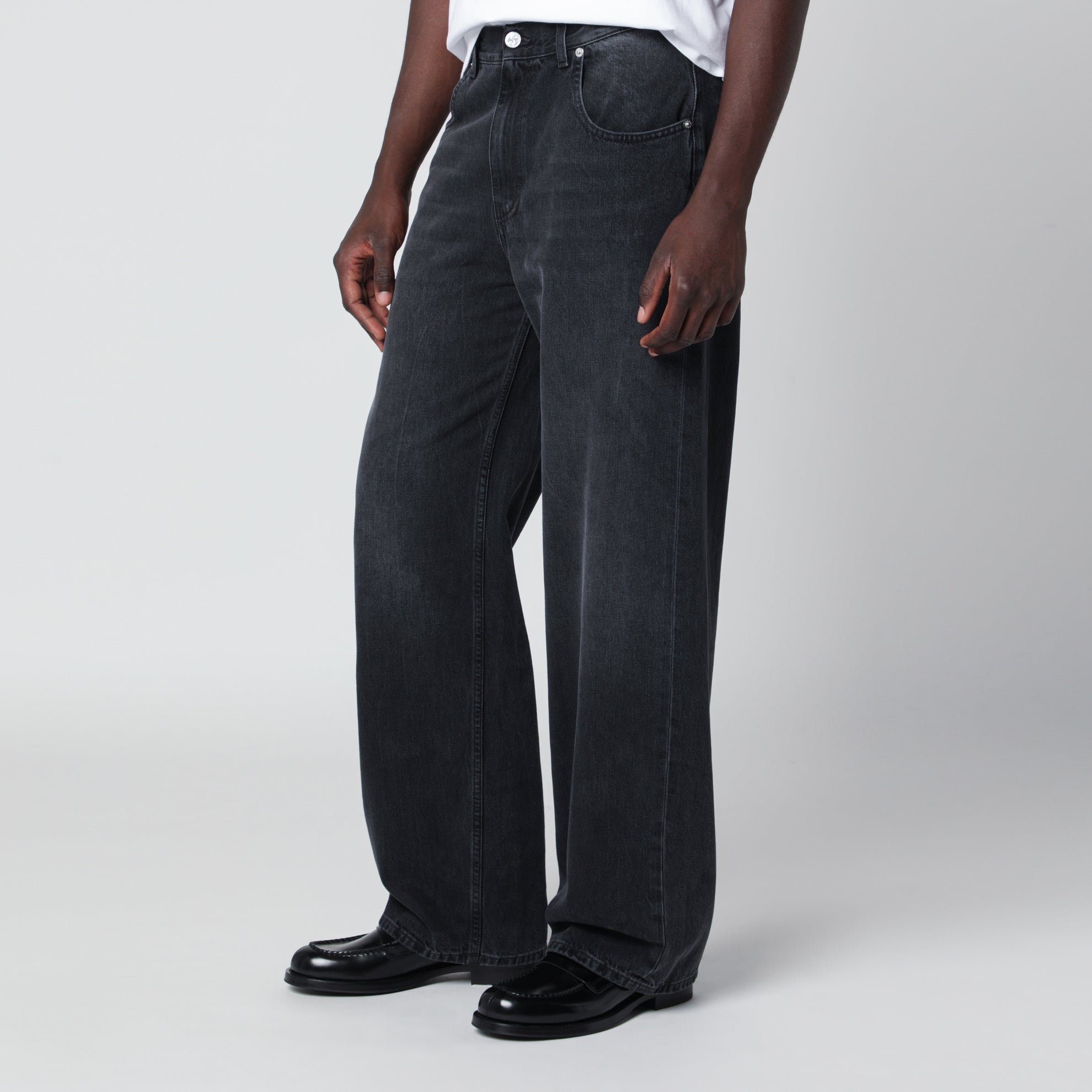 Relaxed Cut washed black jeans