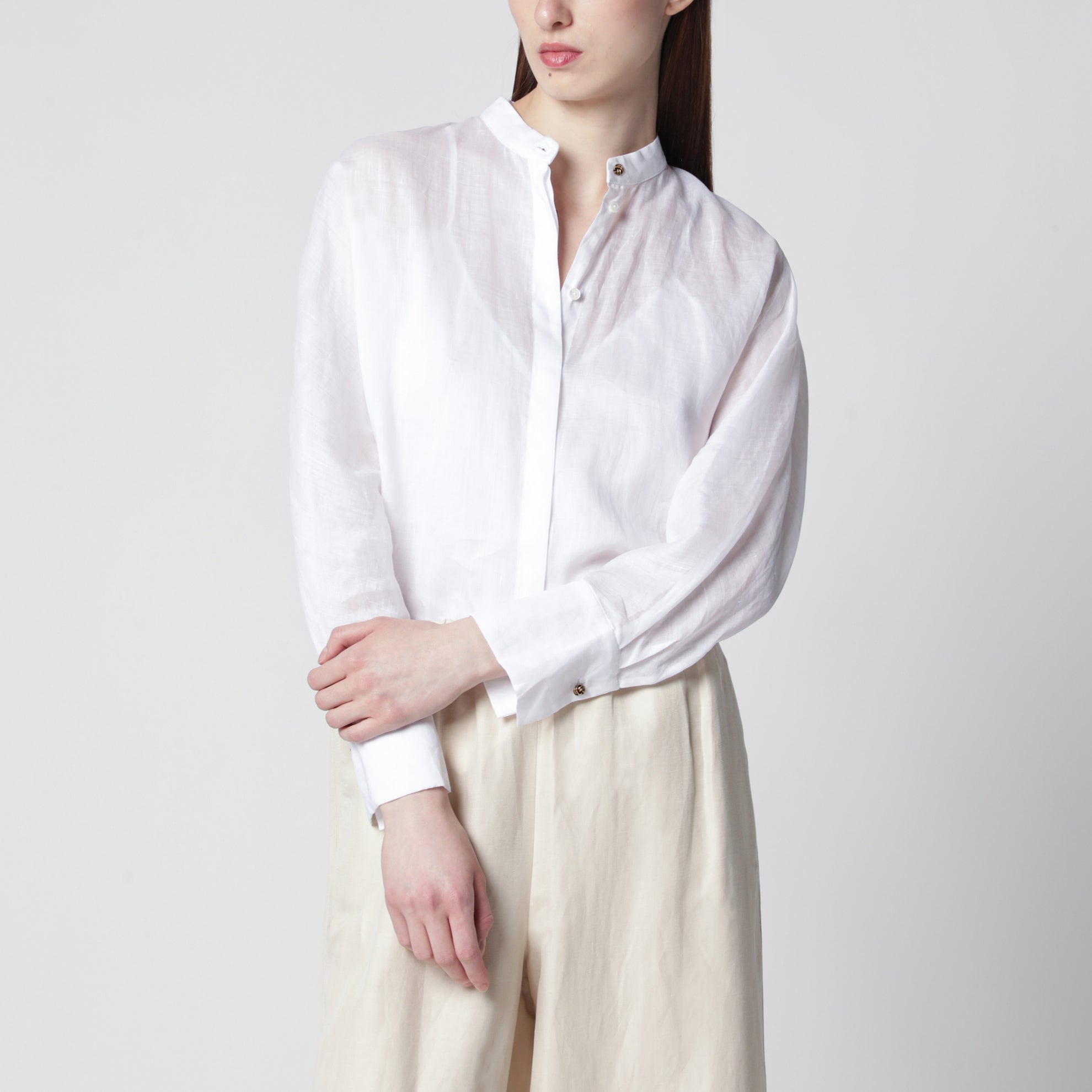 Camicia Baldili in tela di ramié bianca