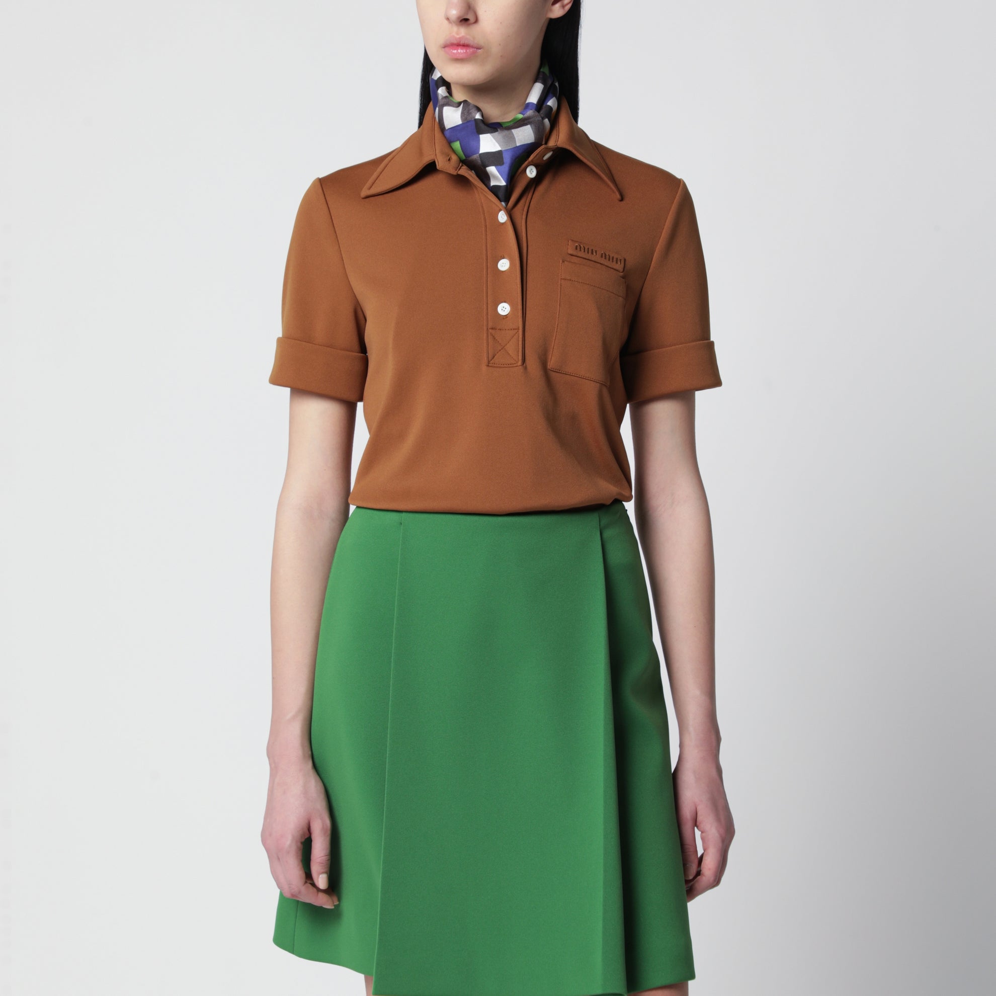 Polo couleur cannelle en jersey technique